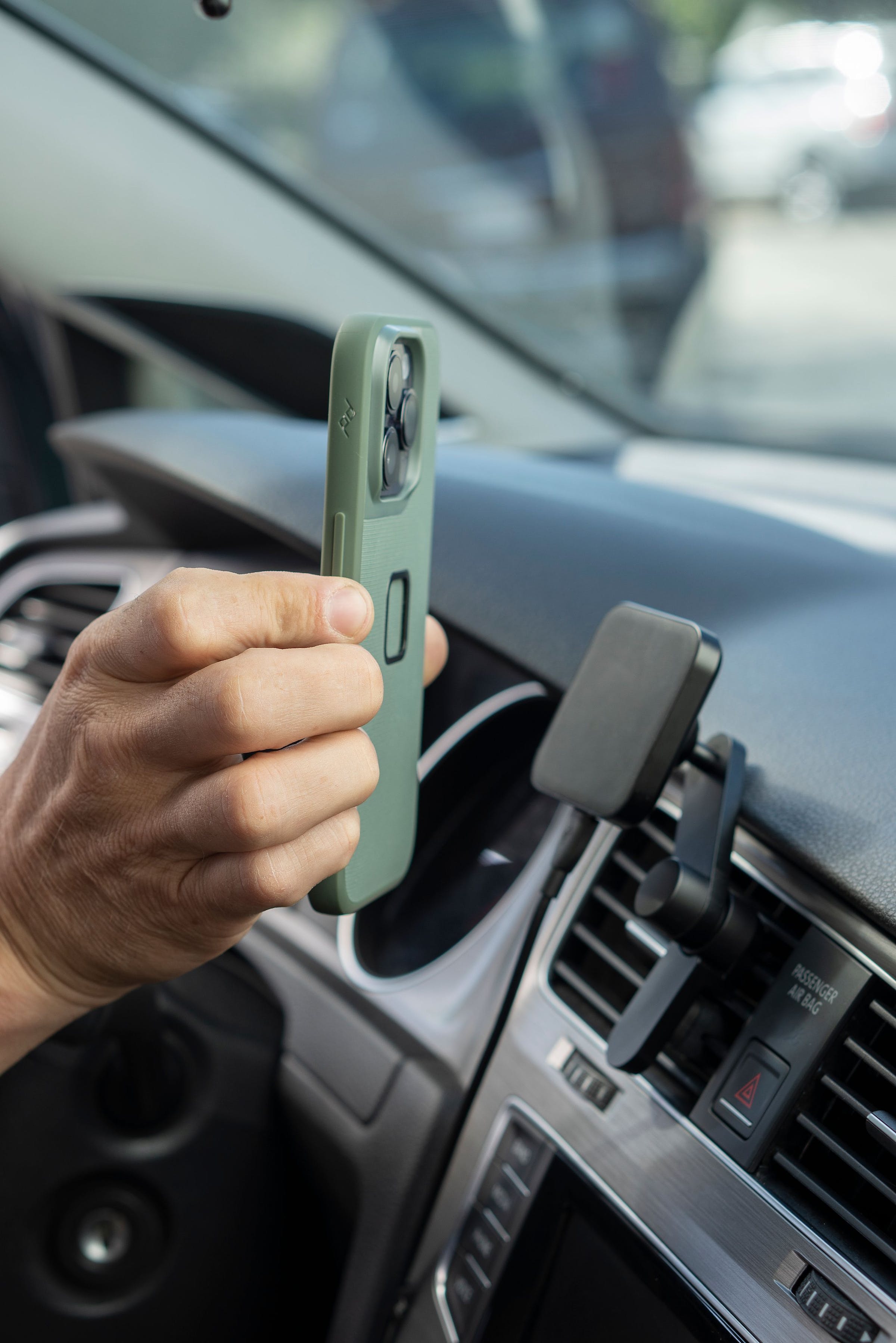 Mobile Car Mount V2 per BOCCHETTA dell' ARIA con Ricarica Wirless MagSafe