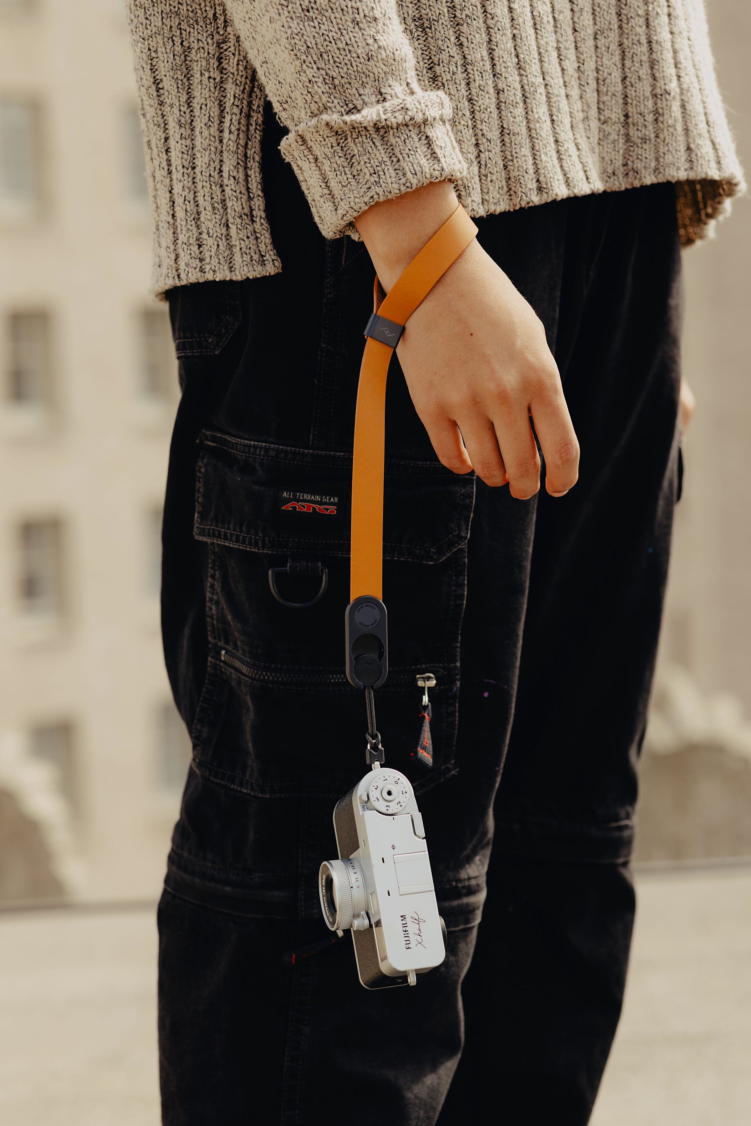 Cuff in pelle - Amber
