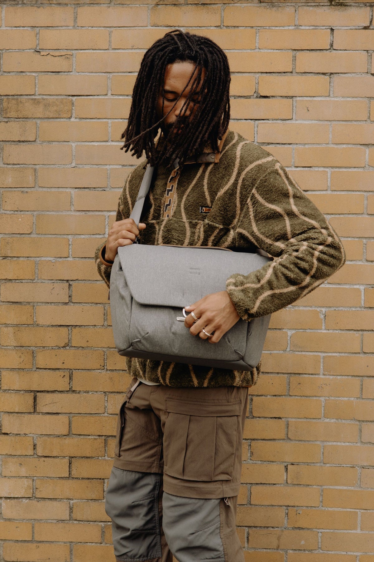 Everyday Sling 10L v2 // Ash 10L