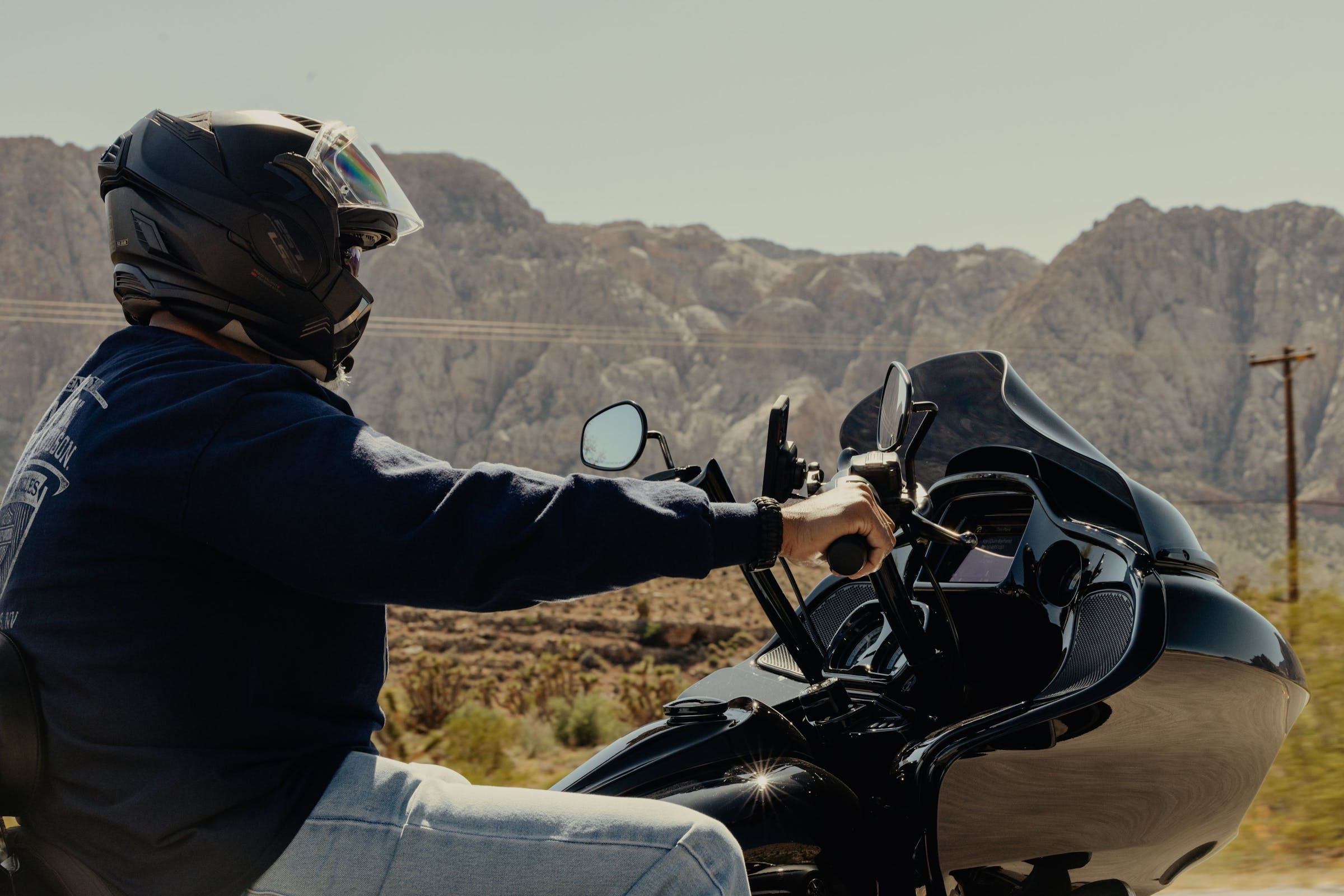 Mobile Motorcycle Mount Brake/Clutch Mount: Charging Black - CON ANTIVIBRAZIONE