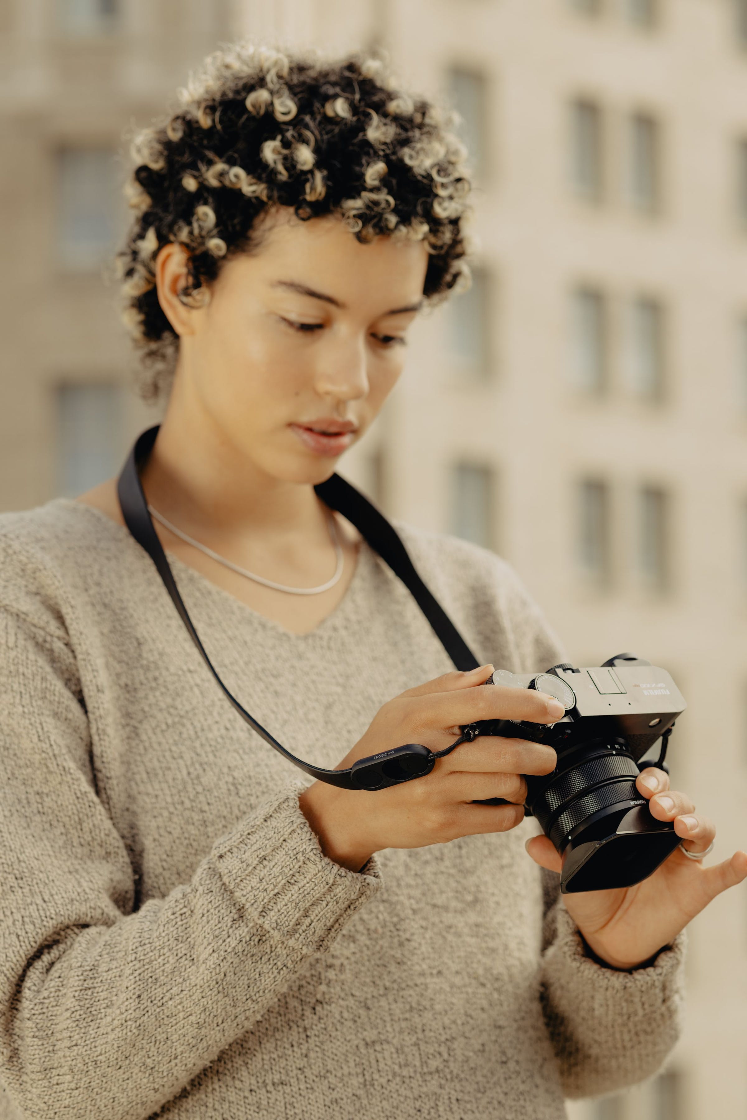 Form - Leather Nera Camera Strap Standard