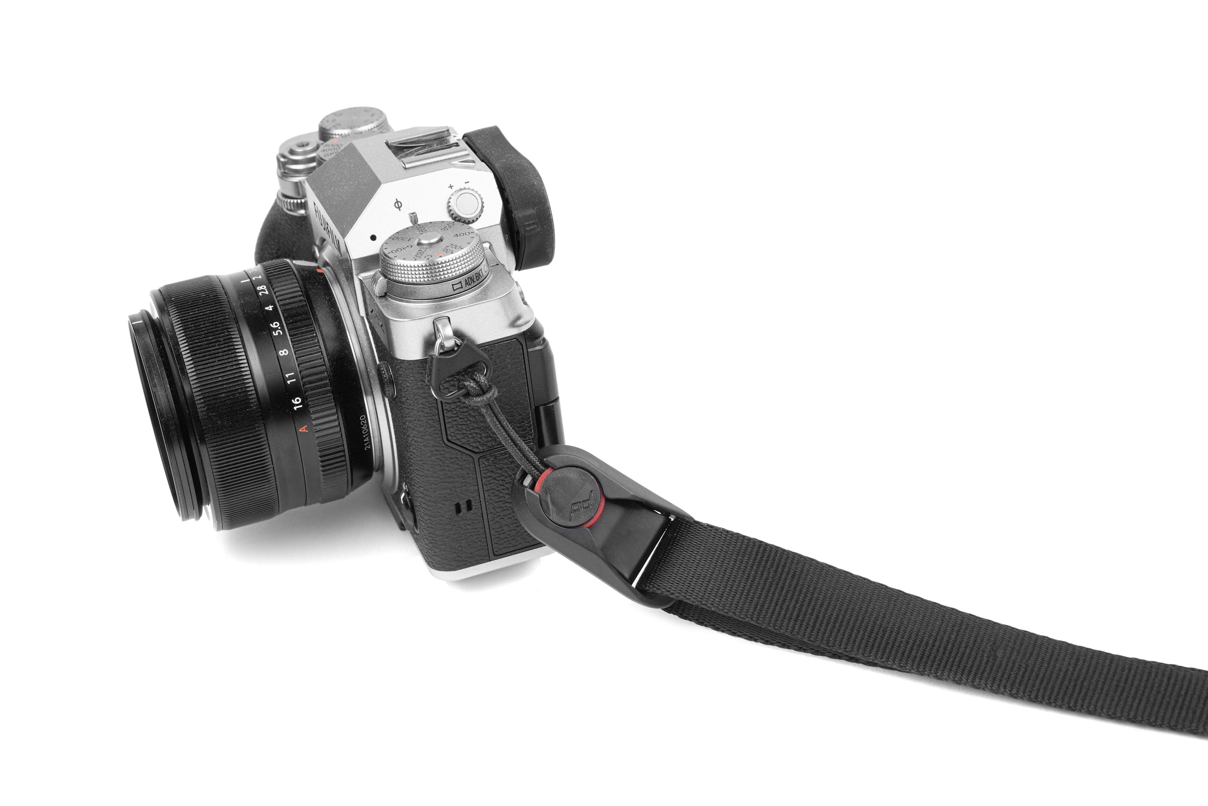 LEASH - Black VERSIONE piu Sottile - Tracolla versatile per fotocamera ad aggancio rapido
