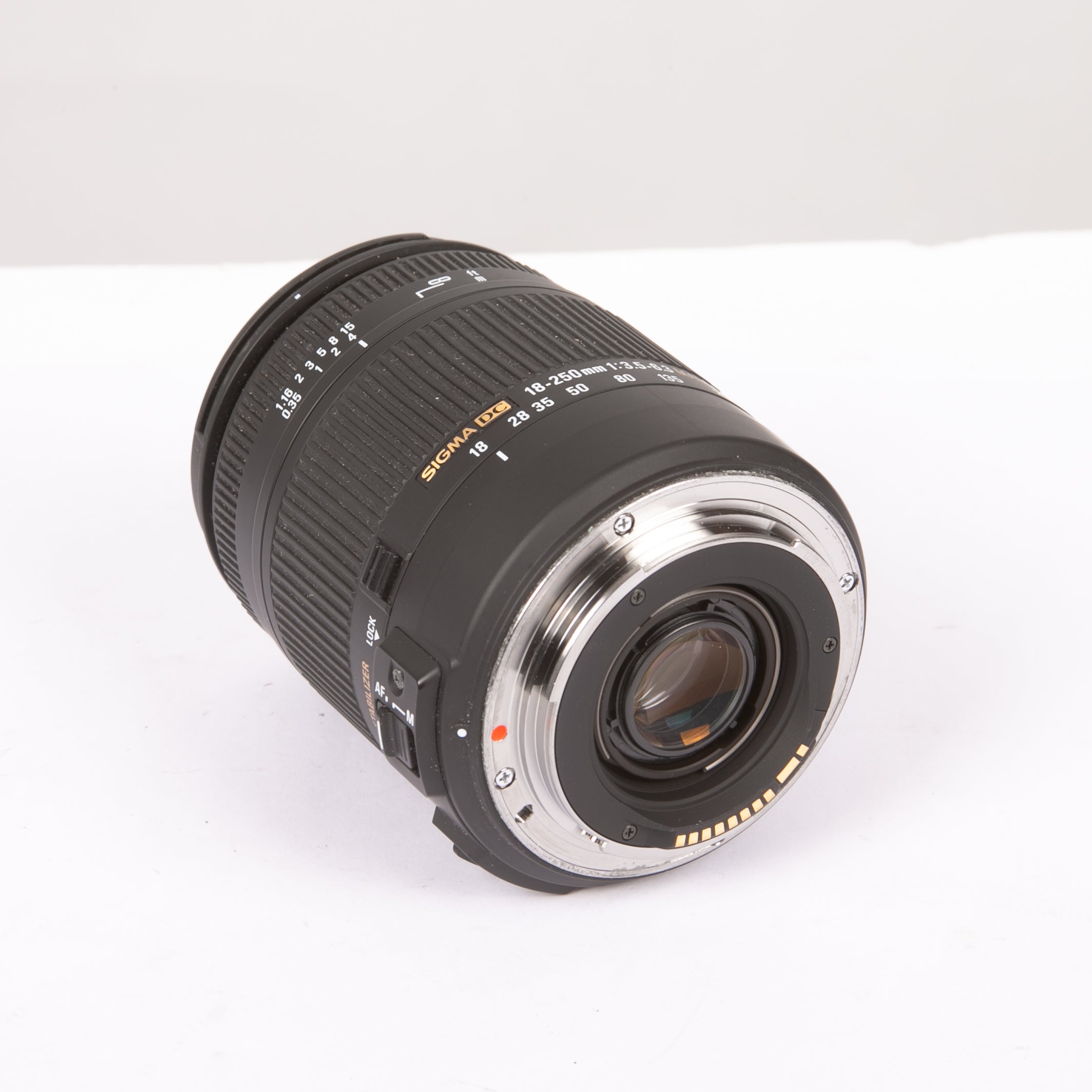 SIGMA 18-250mm F3.5-6.3 DC OS HSM PER CANON