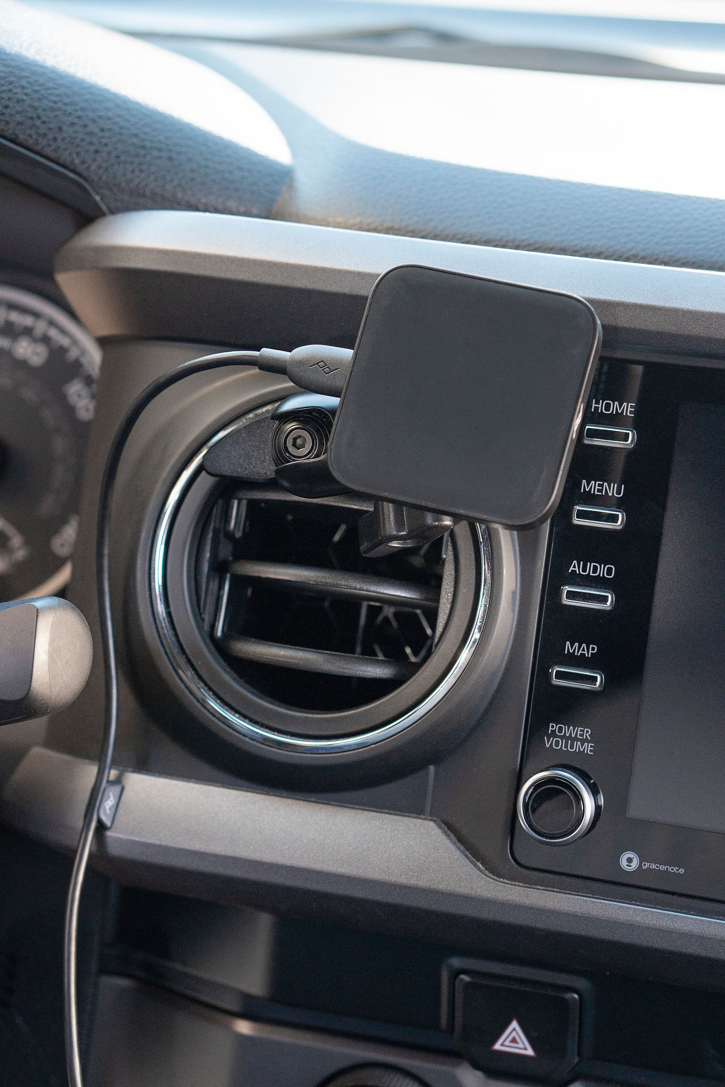 Mobile Car Mount 20mm Ball Charging Adaptor -per sistema di connessione SlimLink™ Con Antivibrazione