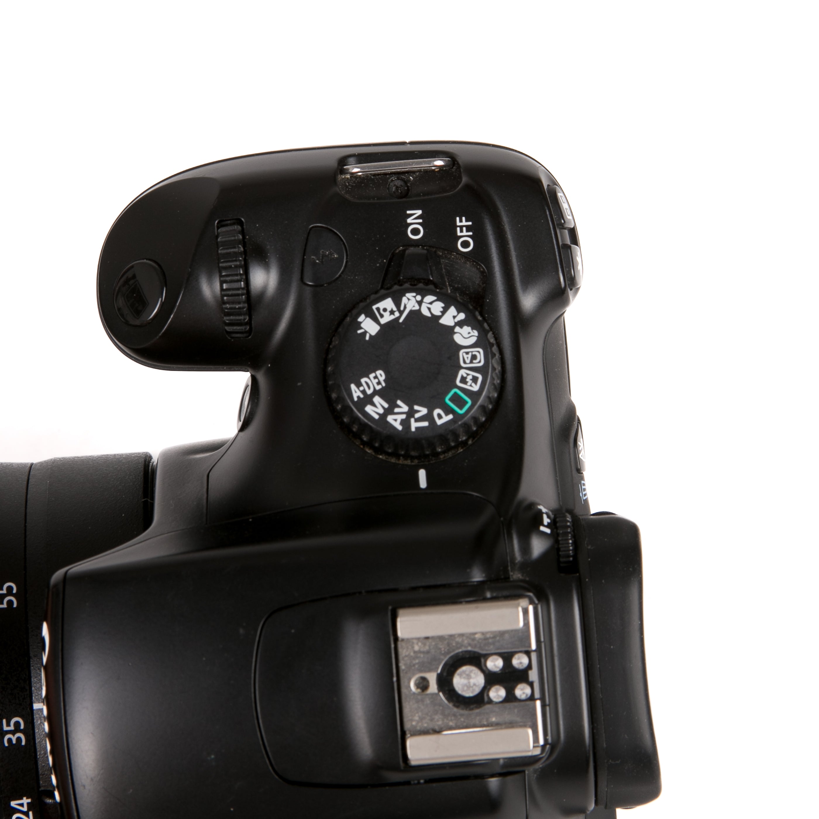 Canon EOS 1100D + 18-55 DC III