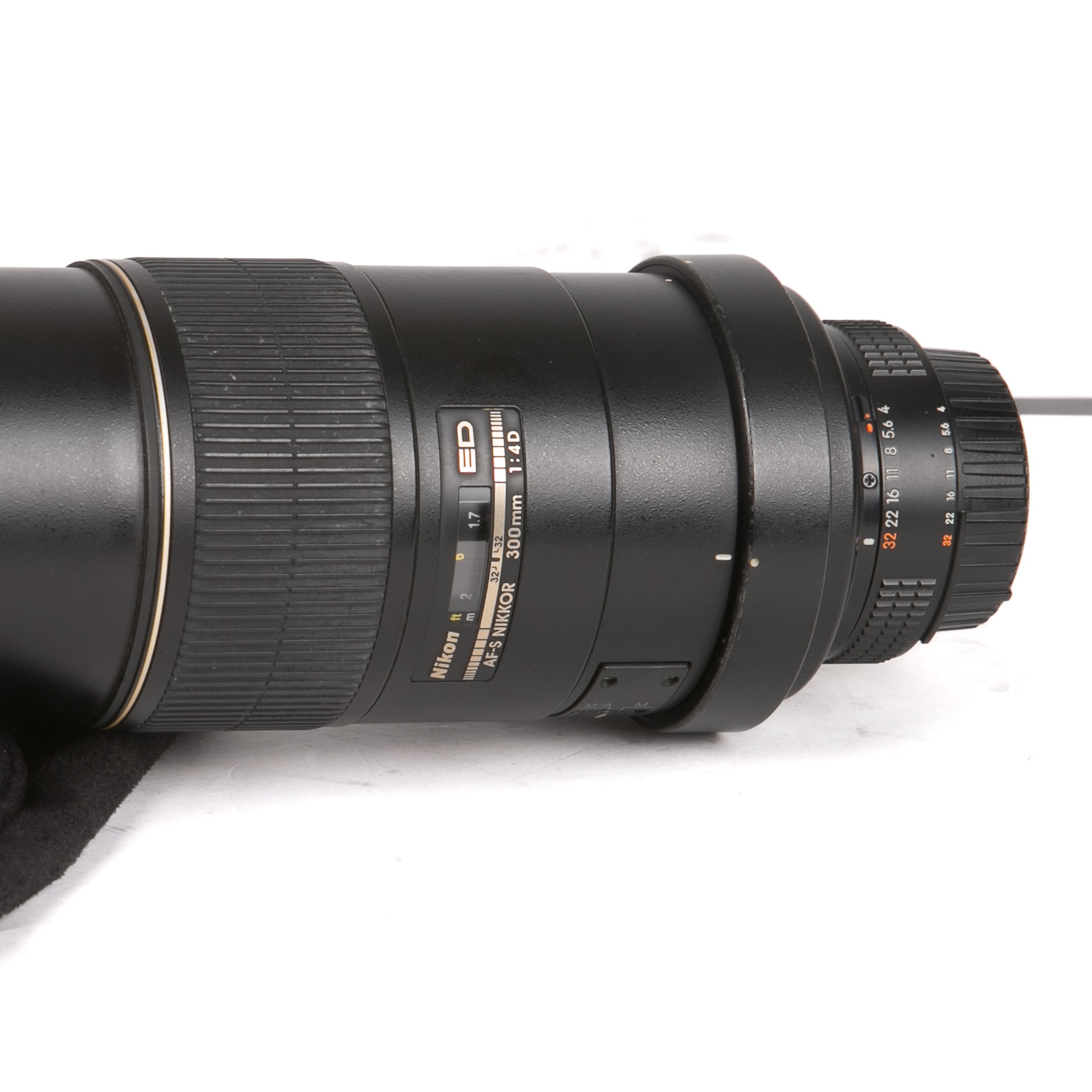 Nikon 300mm F/4D IF-ED - Usato Ottime condizioni