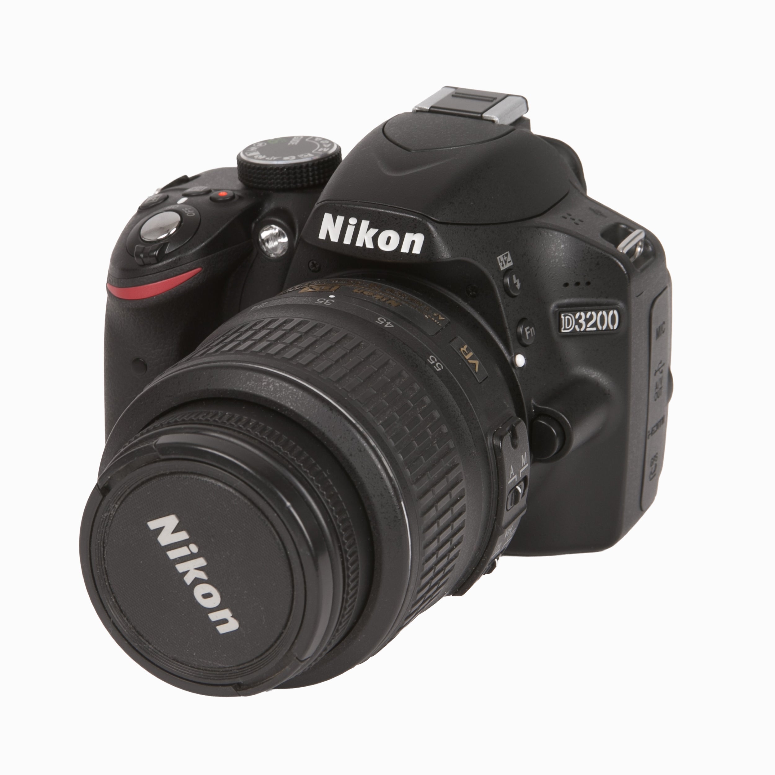 Nikon D3200 + 18-55 F/3.5-5.6 G ED VR