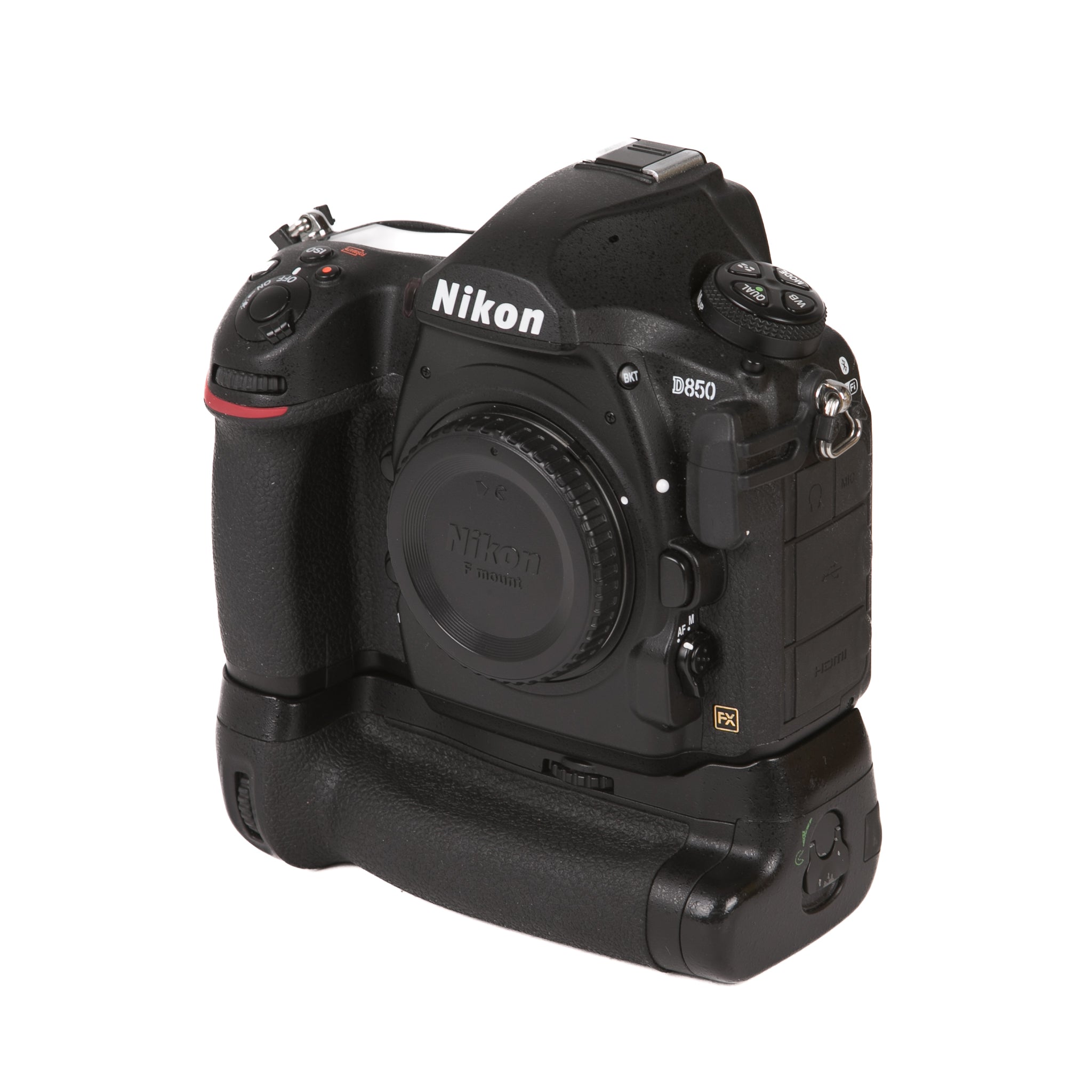Nikon D850 + MB-D18 - 26800 scatti - Garanzia 12 Mesi