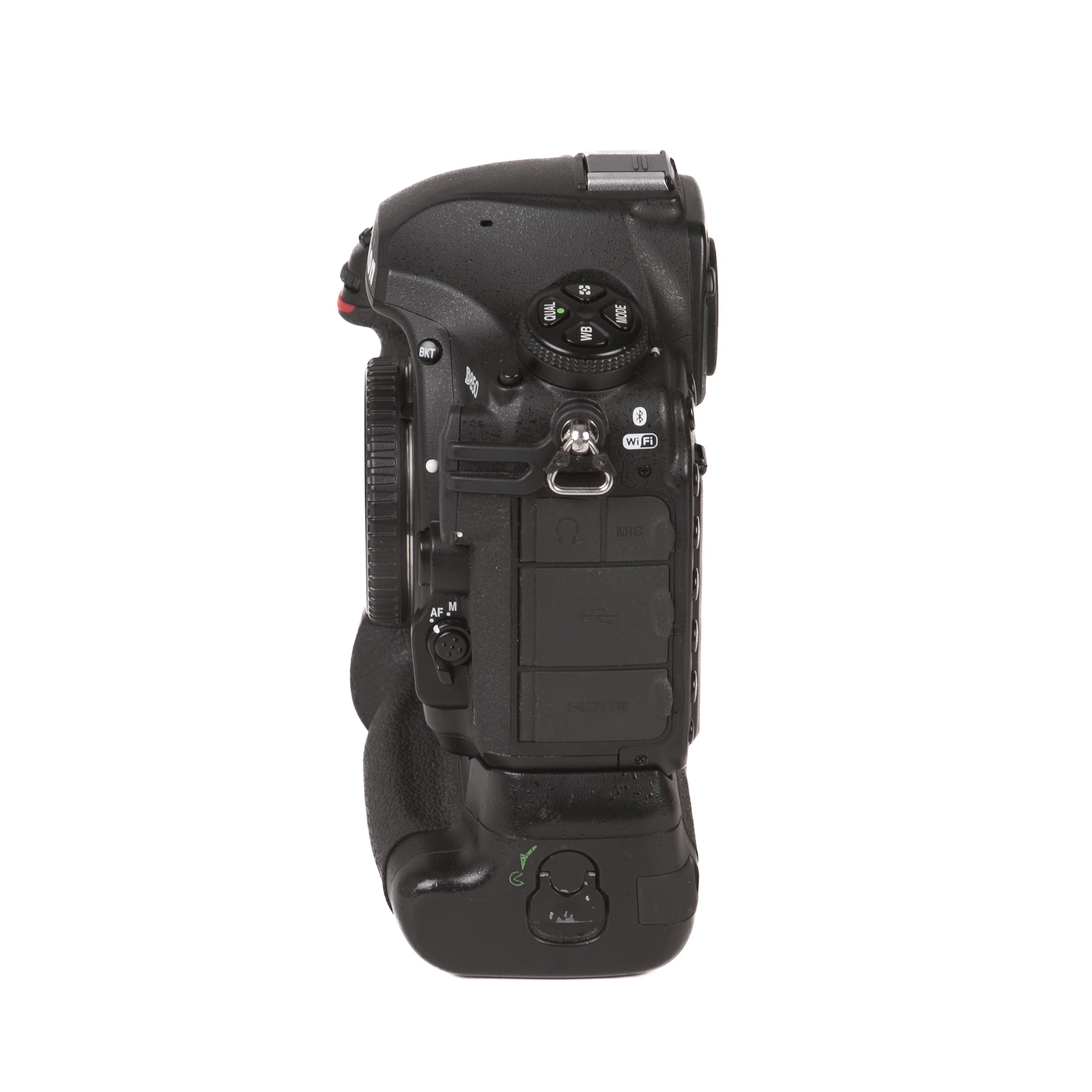 Nikon D850 + MB-D18 - 26800 scatti - Garanzia 12 Mesi