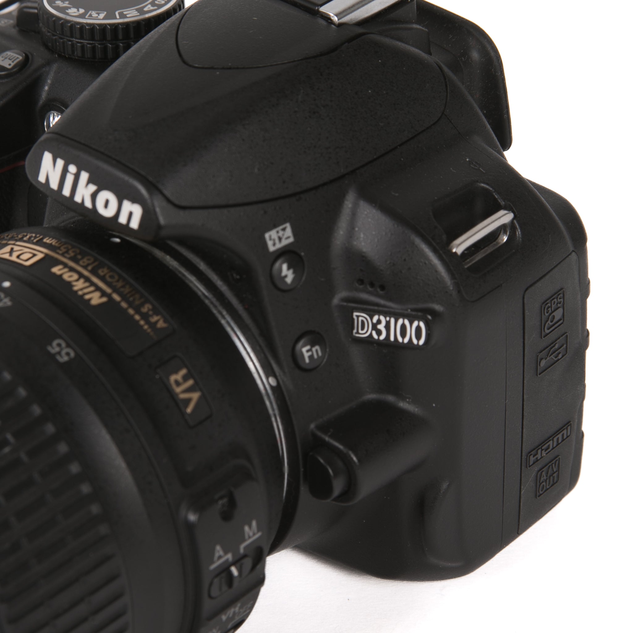 Nikon D3100 + 18-55 VR kit compreso di borsa Lowepro - usato