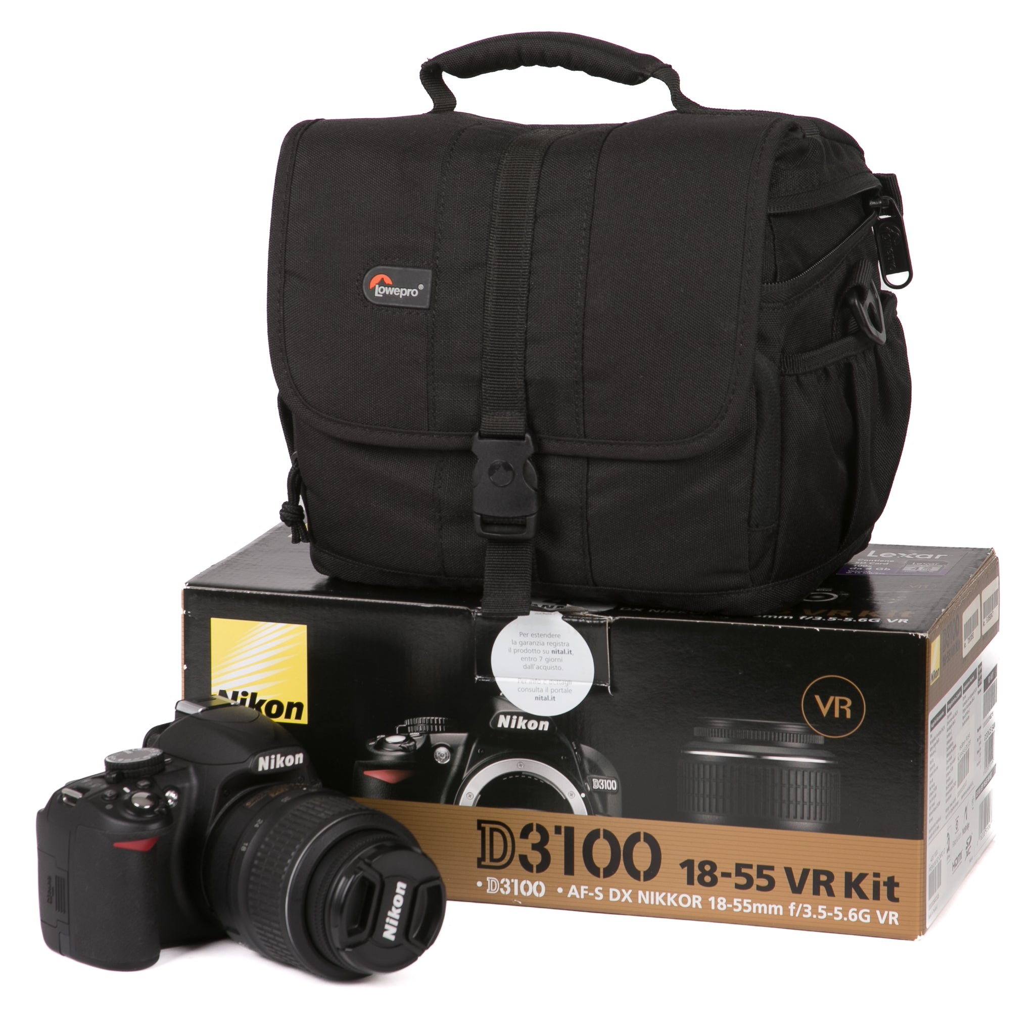 Nikon D3100 + 18-55 VR kit compreso di borsa Lowepro - usato