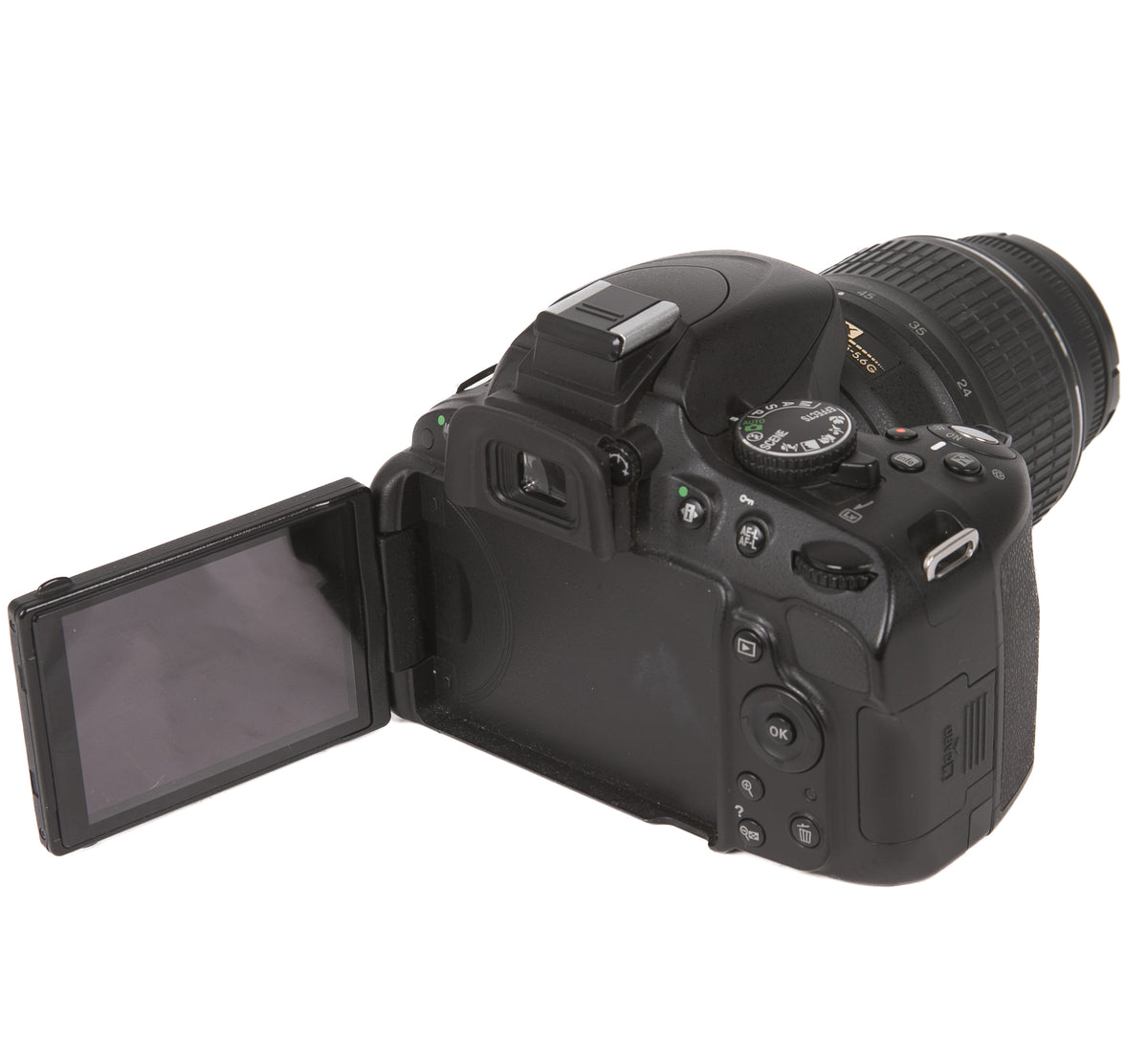 Nikon D5100 + DX 18-55mm VR scatti 7830