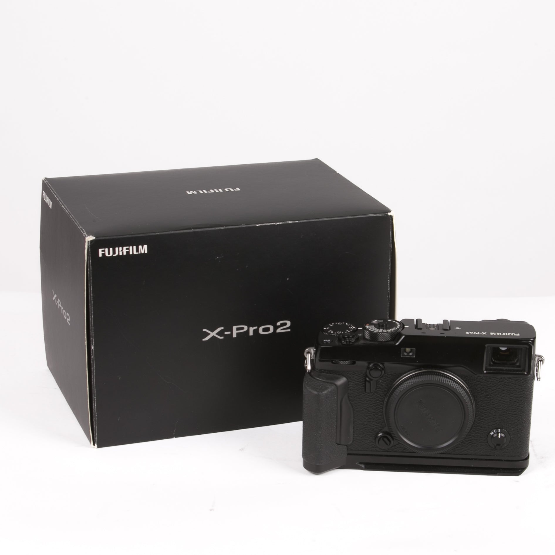 Fujifilm X-Pro2 +IMPUGNATURA MHG-XPRP2