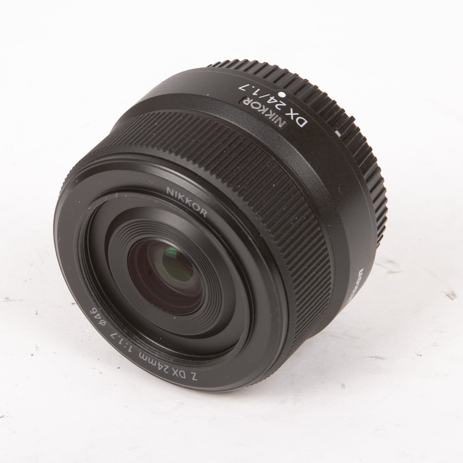 Nikon Z DX 24mm f/1.7 Usato