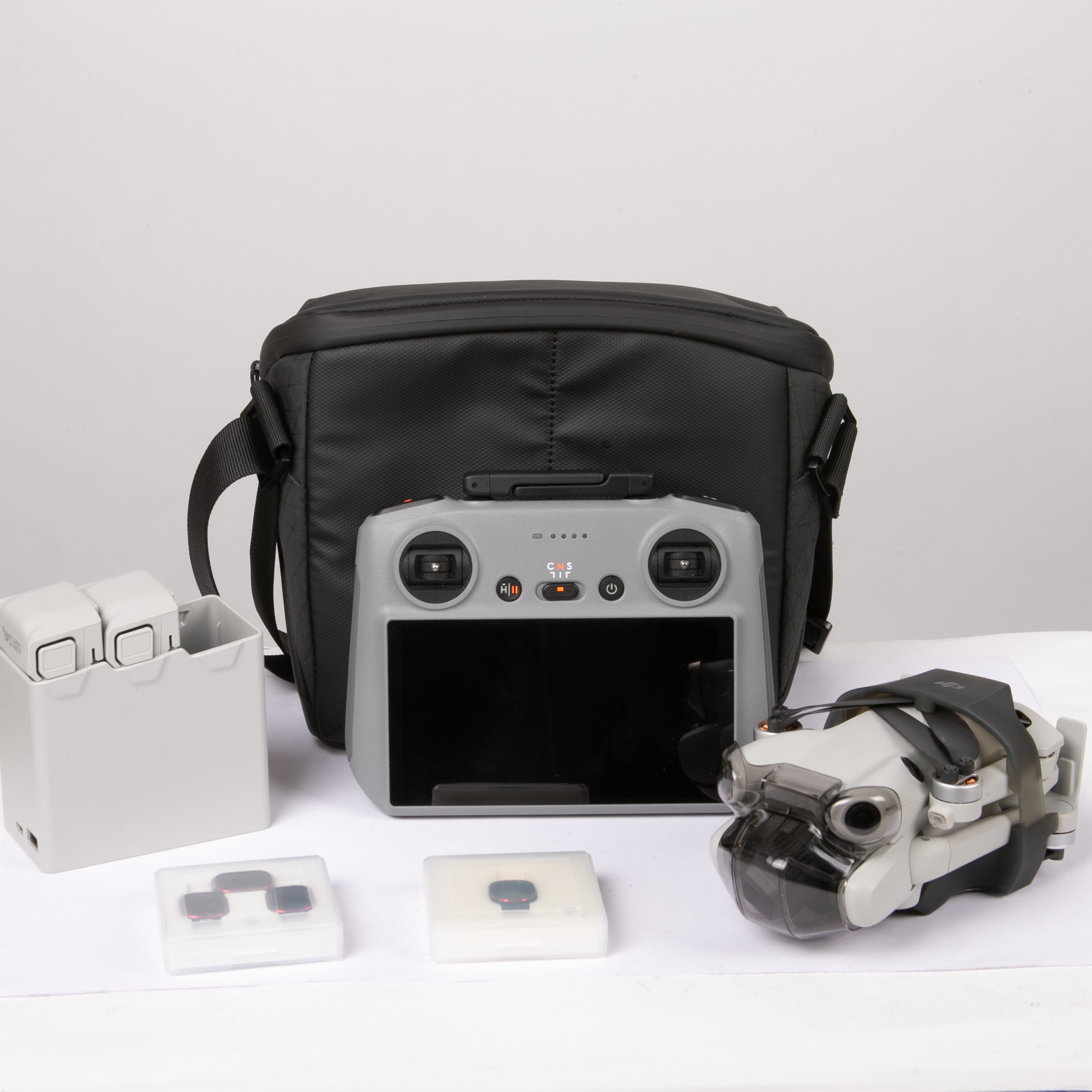 DJI mini 4 pro fly more combo