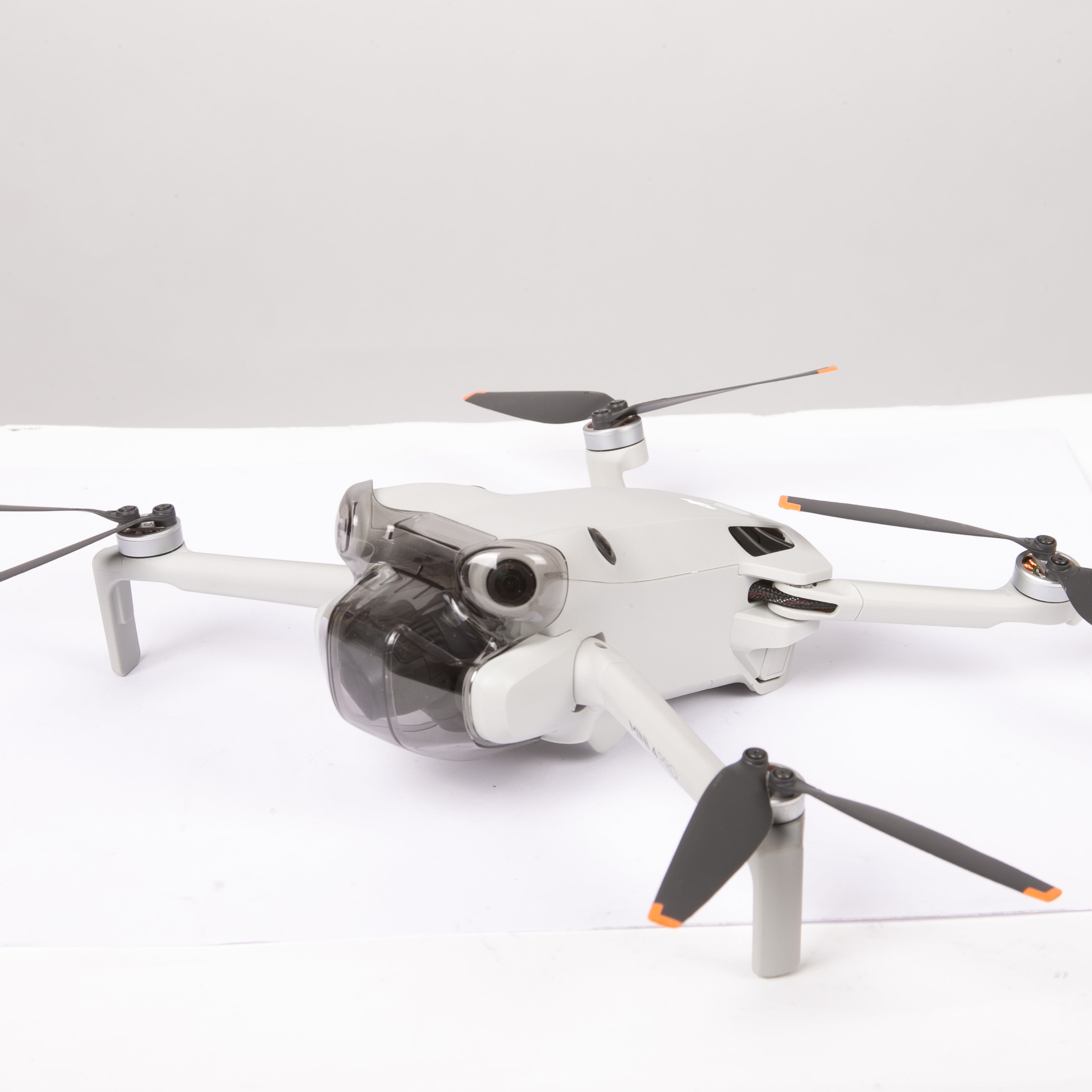 DJI mini 4 pro fly more combo