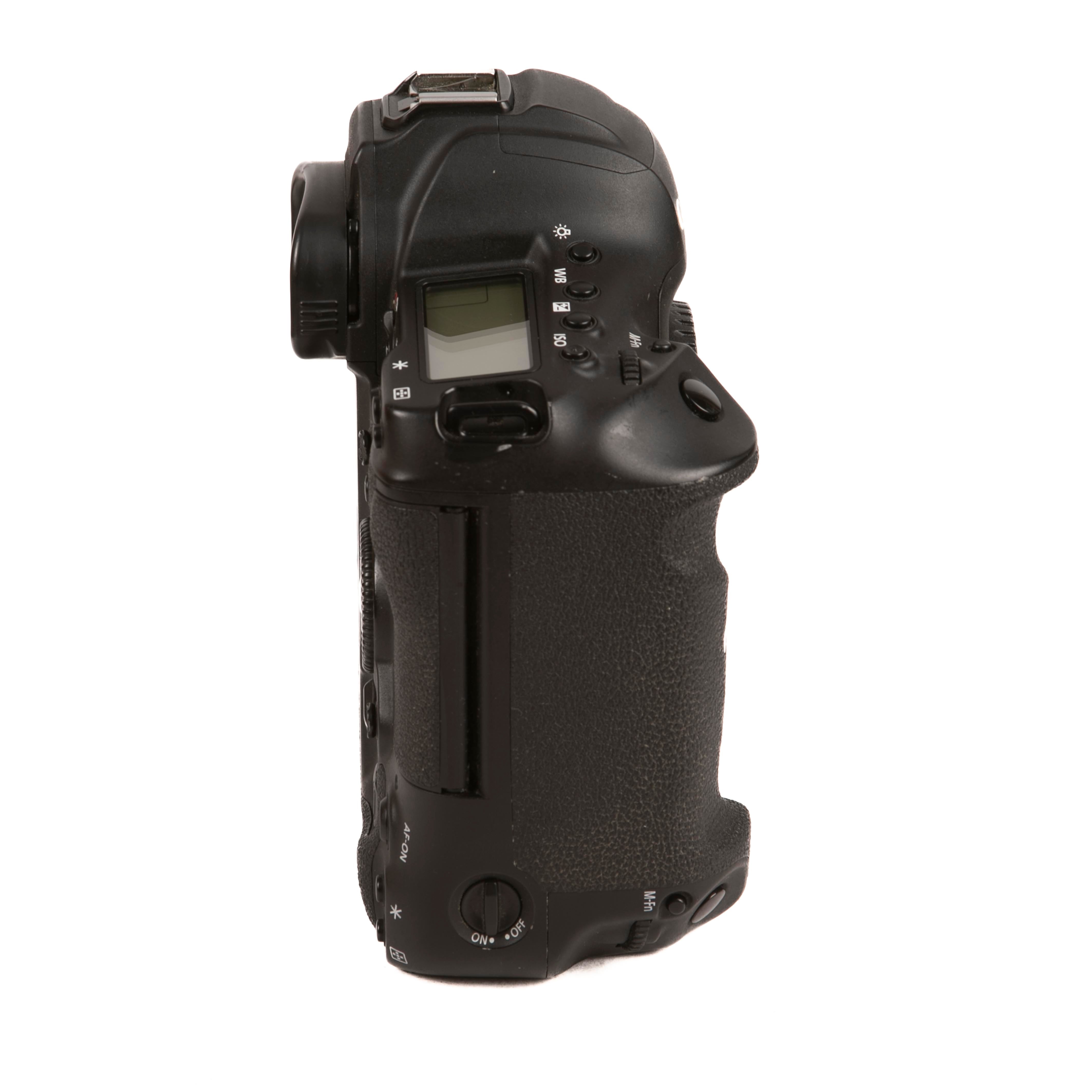 Canon EOS-1DX Mark III - Usata Scatti 230.000