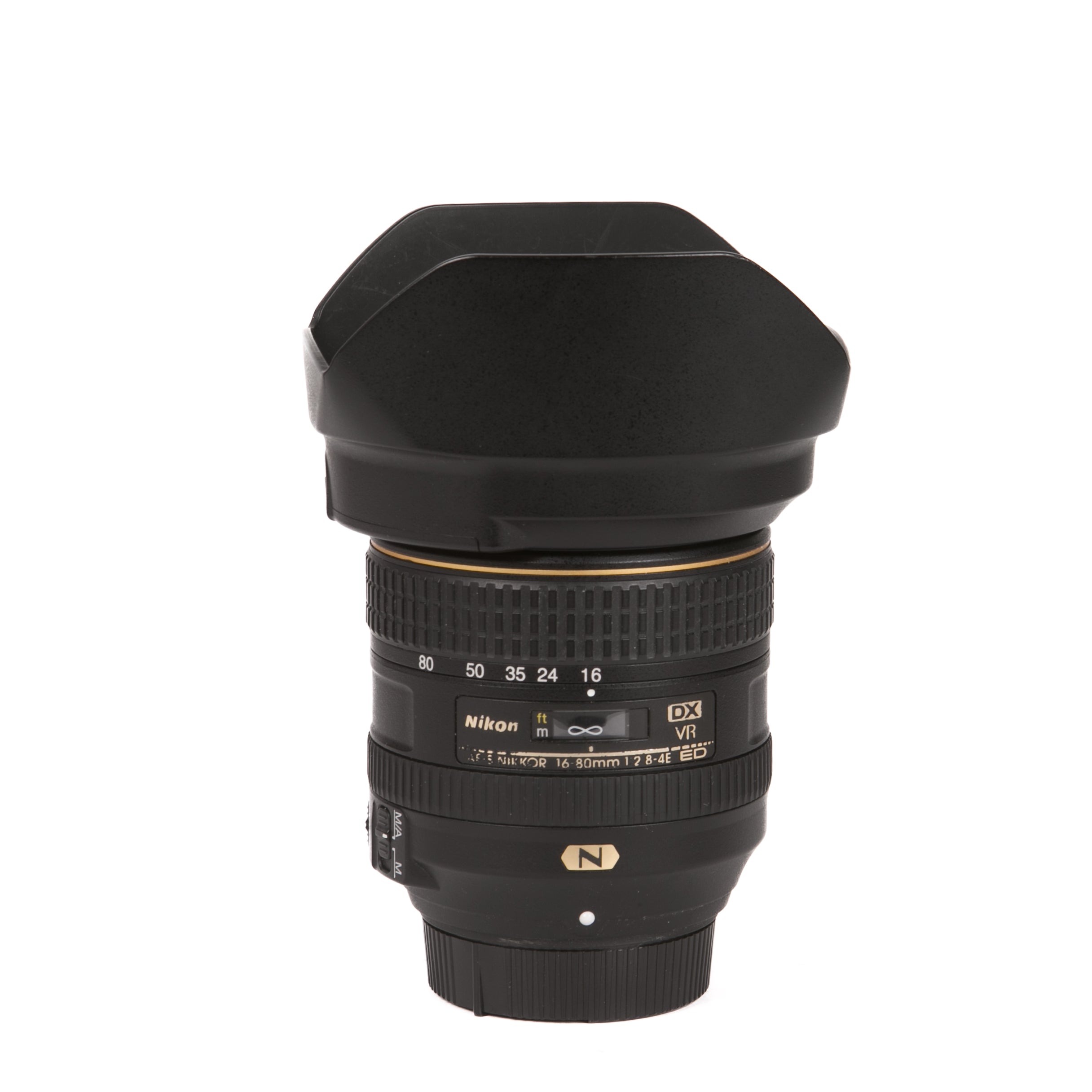 NIKON AF-S DX 16-80 mm f/2.8-4 VR