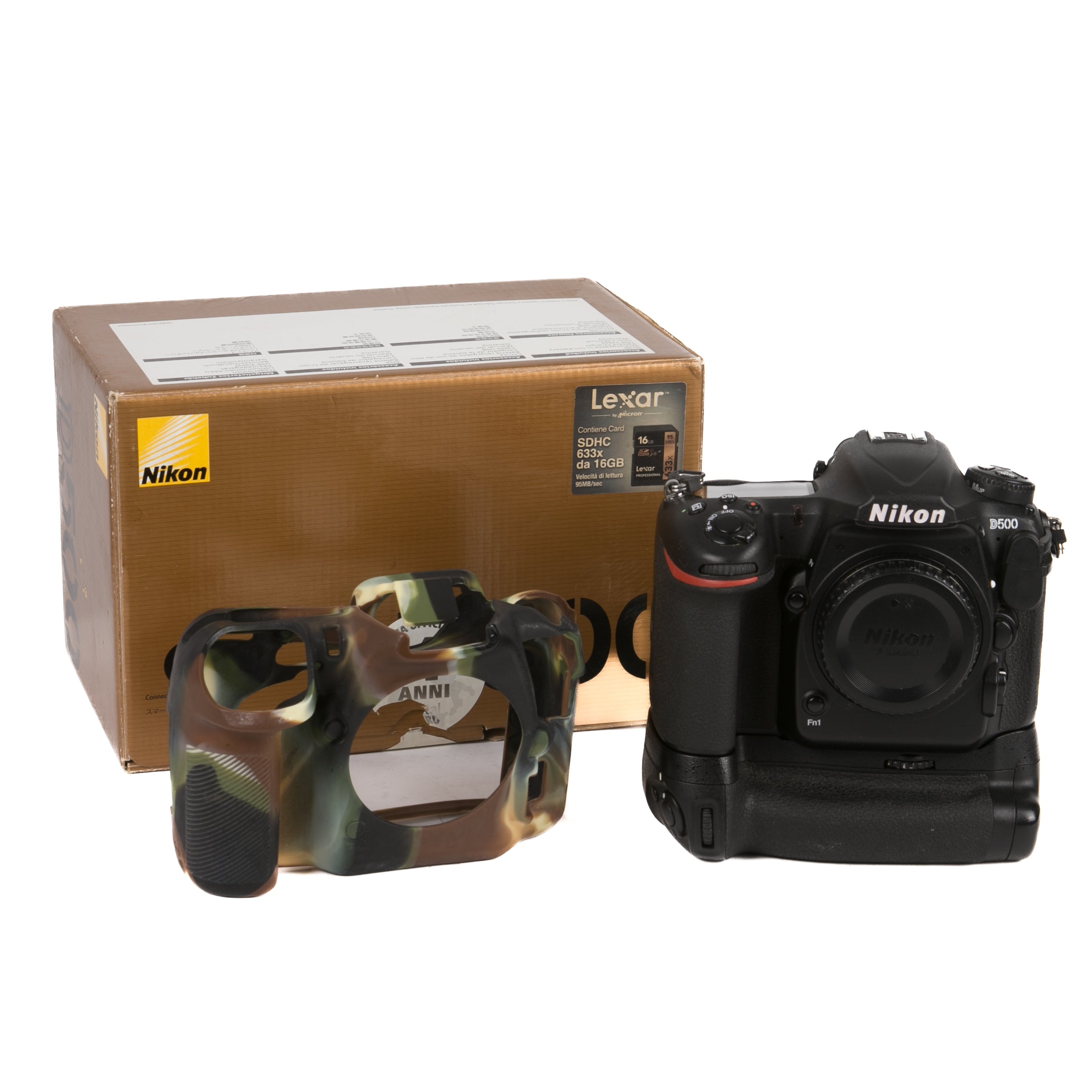 Nikon D500 scatti 44320+mb-d17