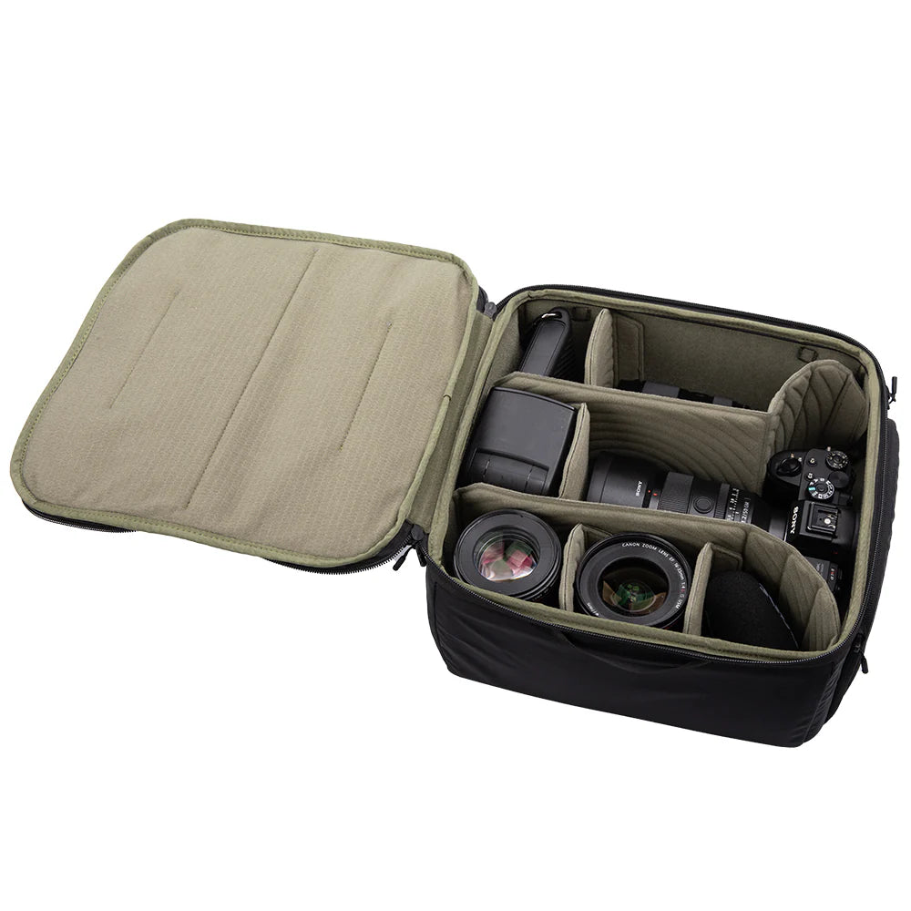 CAMERA INSERT MEDIUM