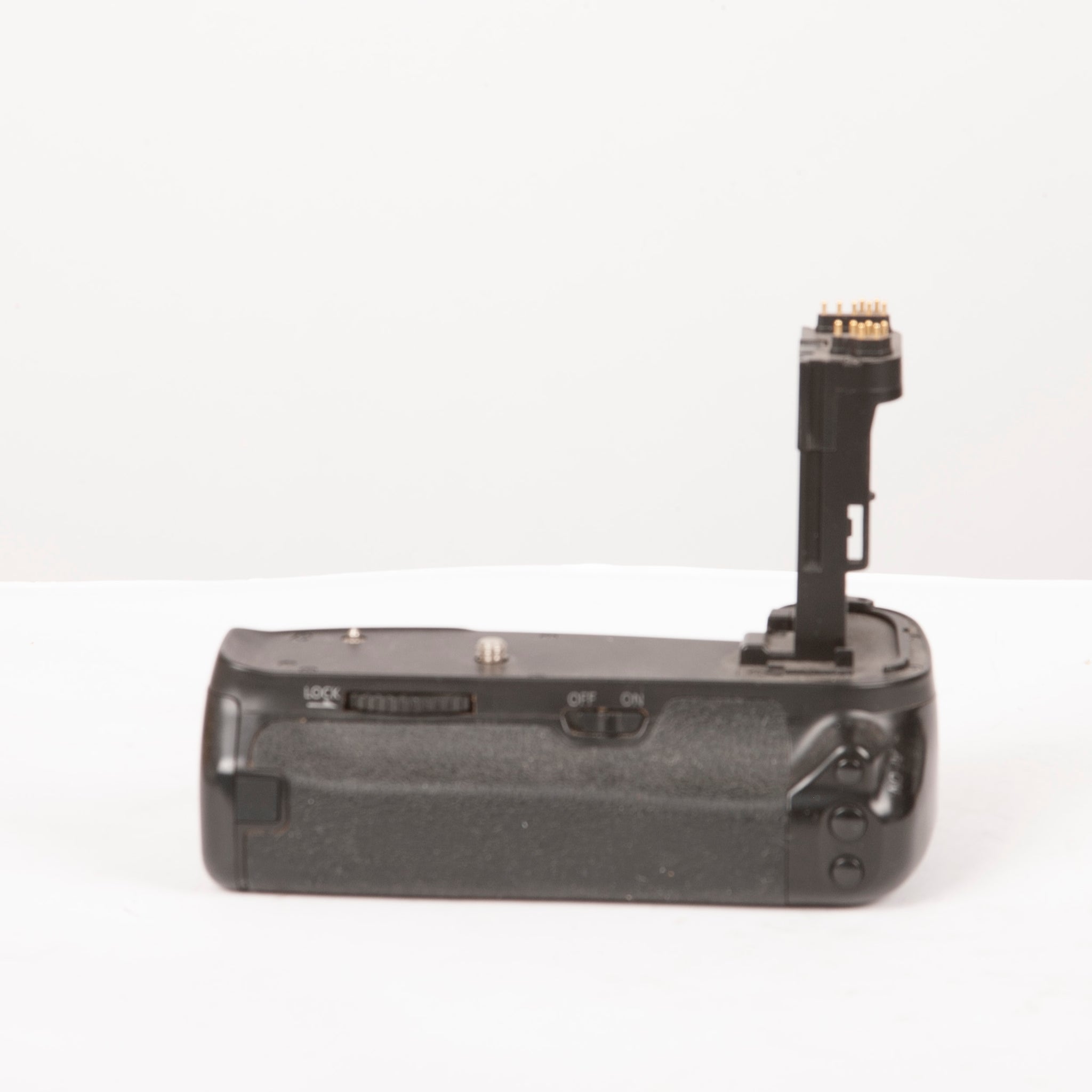 L-Bracket Per Canon EOS 6D Con Attacco Arca-Swiss - Piastra Rapida LC7879