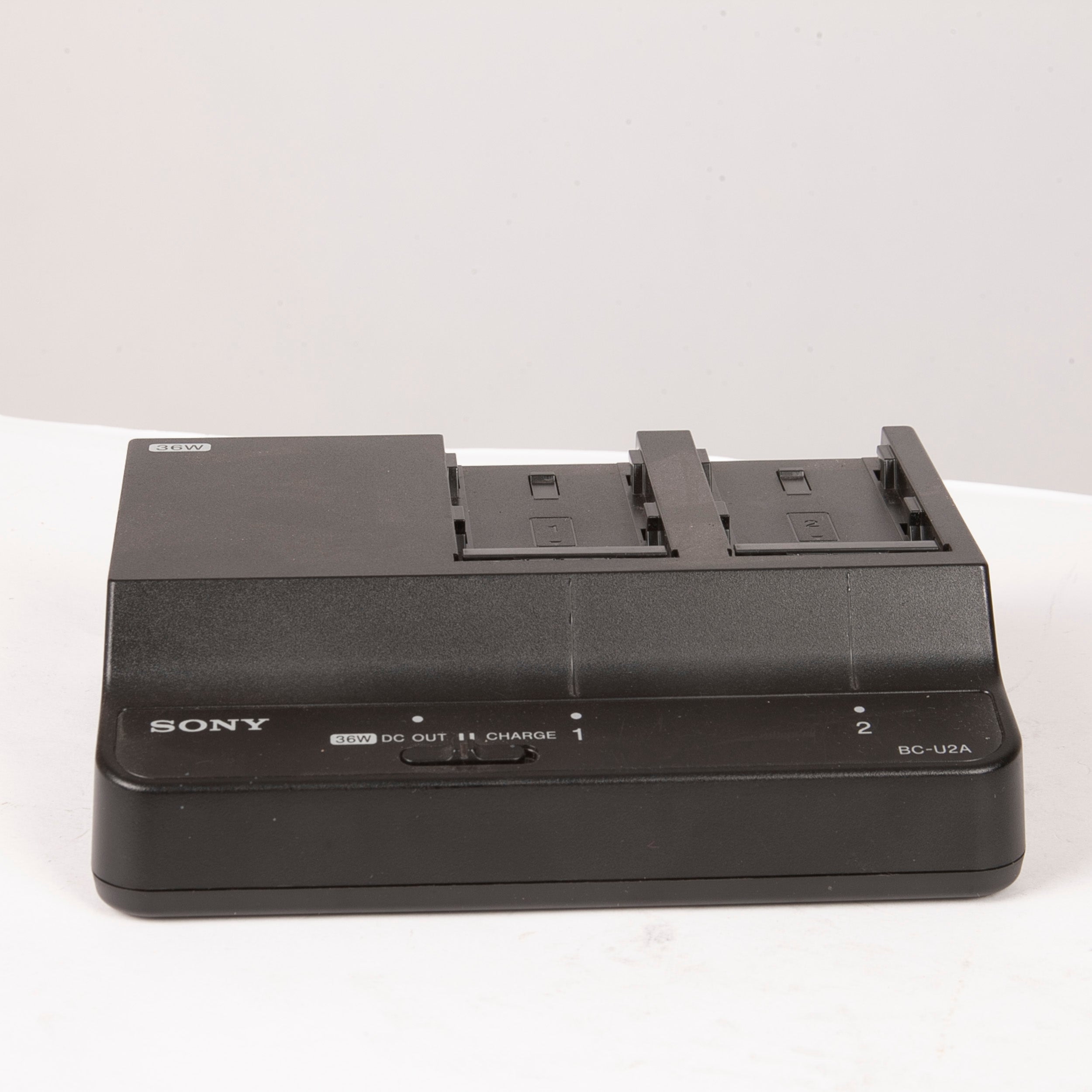 Caricabatteria Sony BC-U2A - Ottime condizioni