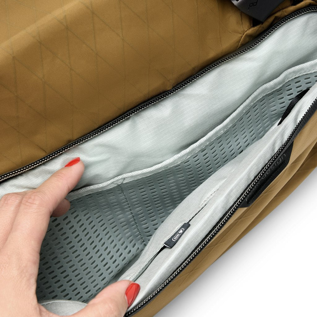 Travel Duffel 35L Coyote
