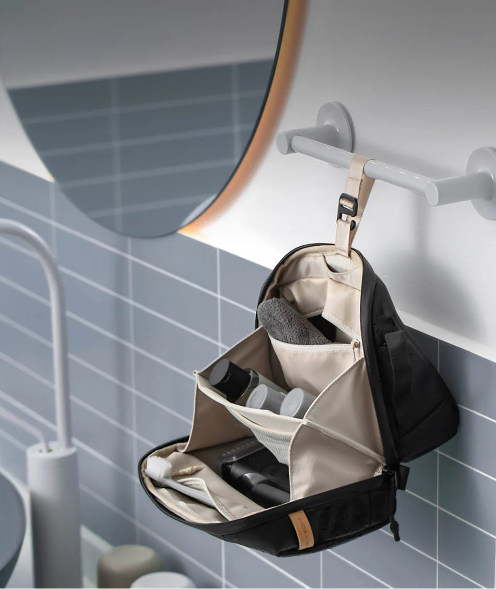 WASH POUCH TWILIGHT BLACK