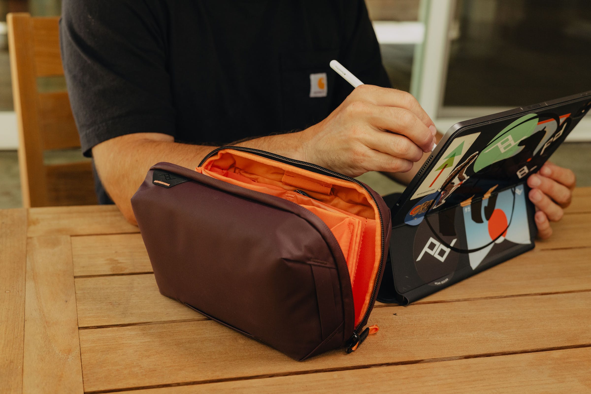 Tech Pouch - Eclipse