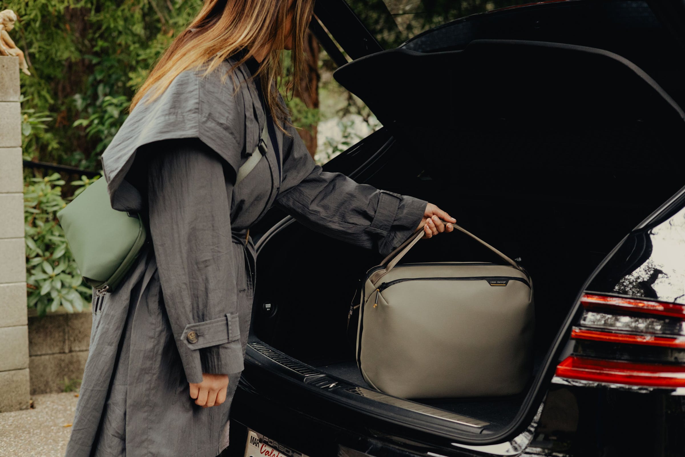 Travel Weekender 25L Stone - Laptop16"