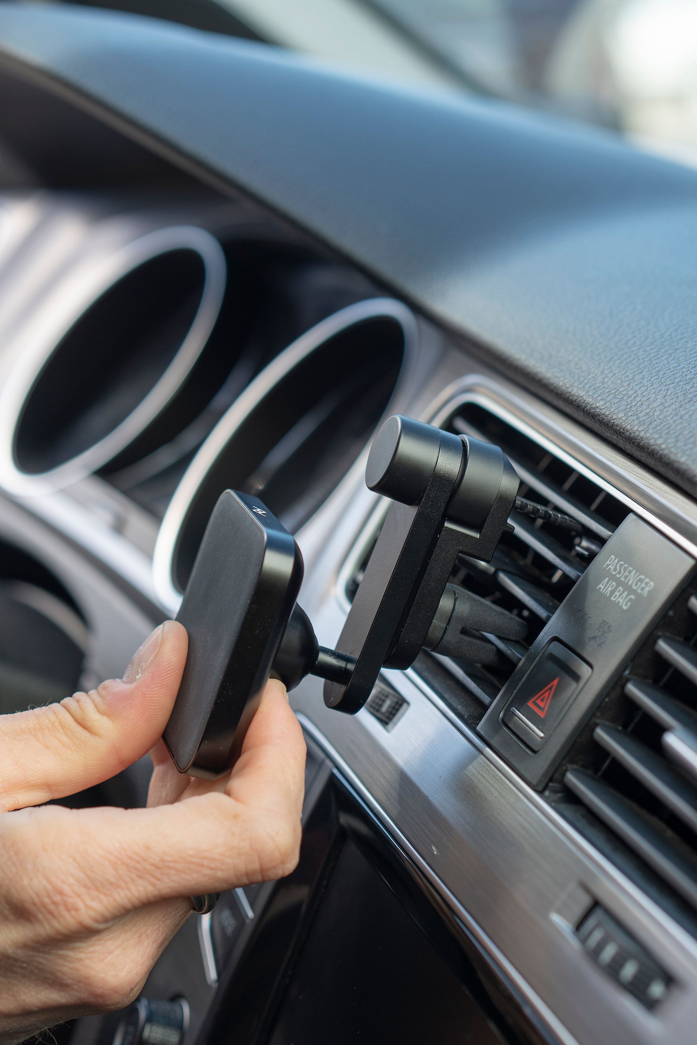 Mobile Car Mount V2 per BOCCHETTA dell' ARIA con Ricarica Wirless MagSafe