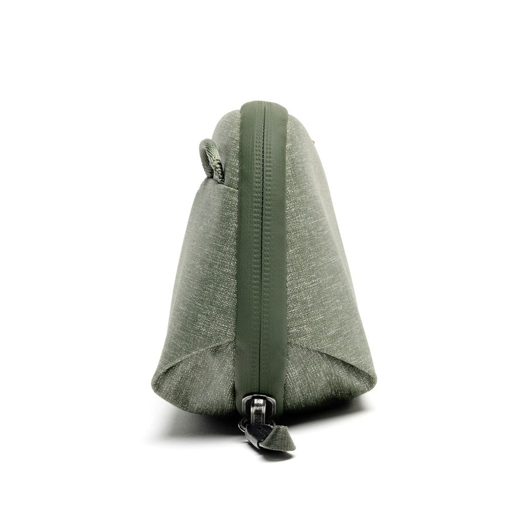 Tech Pouch Small Sage - verde Salvia Small Tech Pouch
