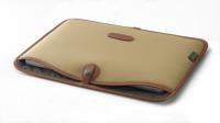 Billingham Astuccio per Laptop da 15 pollici Tela Khaki/Bordi Cuoio marrone chiaro + finiture ottone