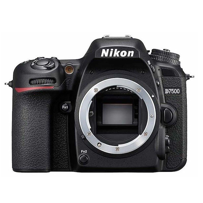 Nikon D7500 Body + SD 32GB Lexar Pro 663x