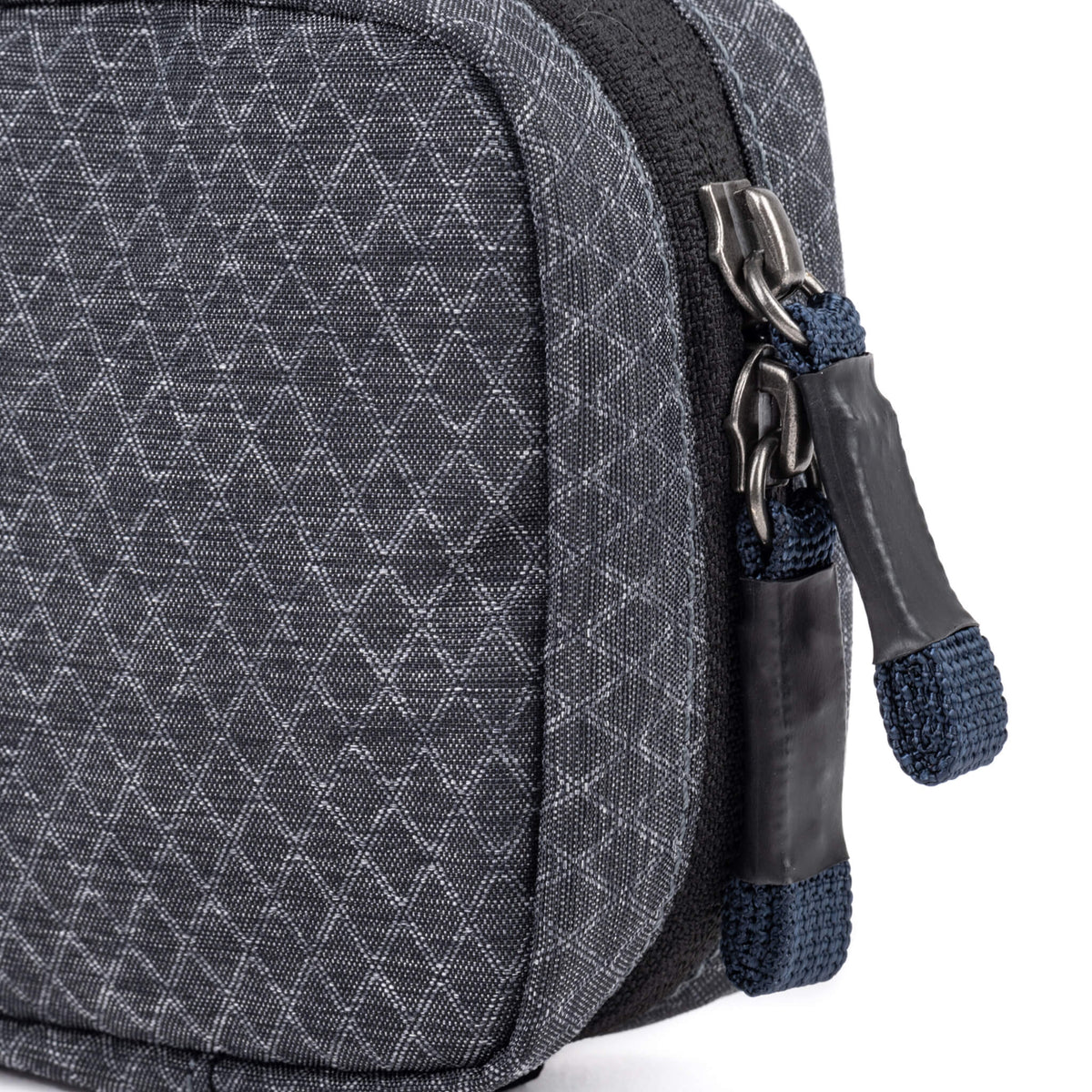 DarkLight ® Backpack 20L
