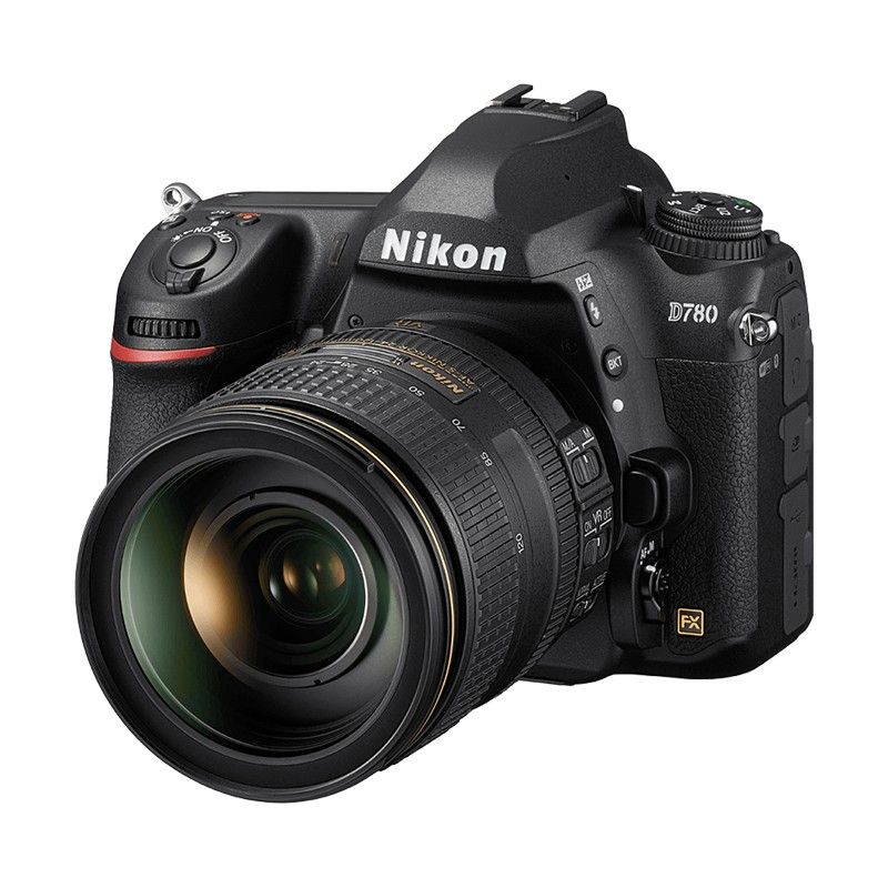 Nikon D780 + AF-S 24-120 f4/G ED VR + SD 64GB Lexar Pro