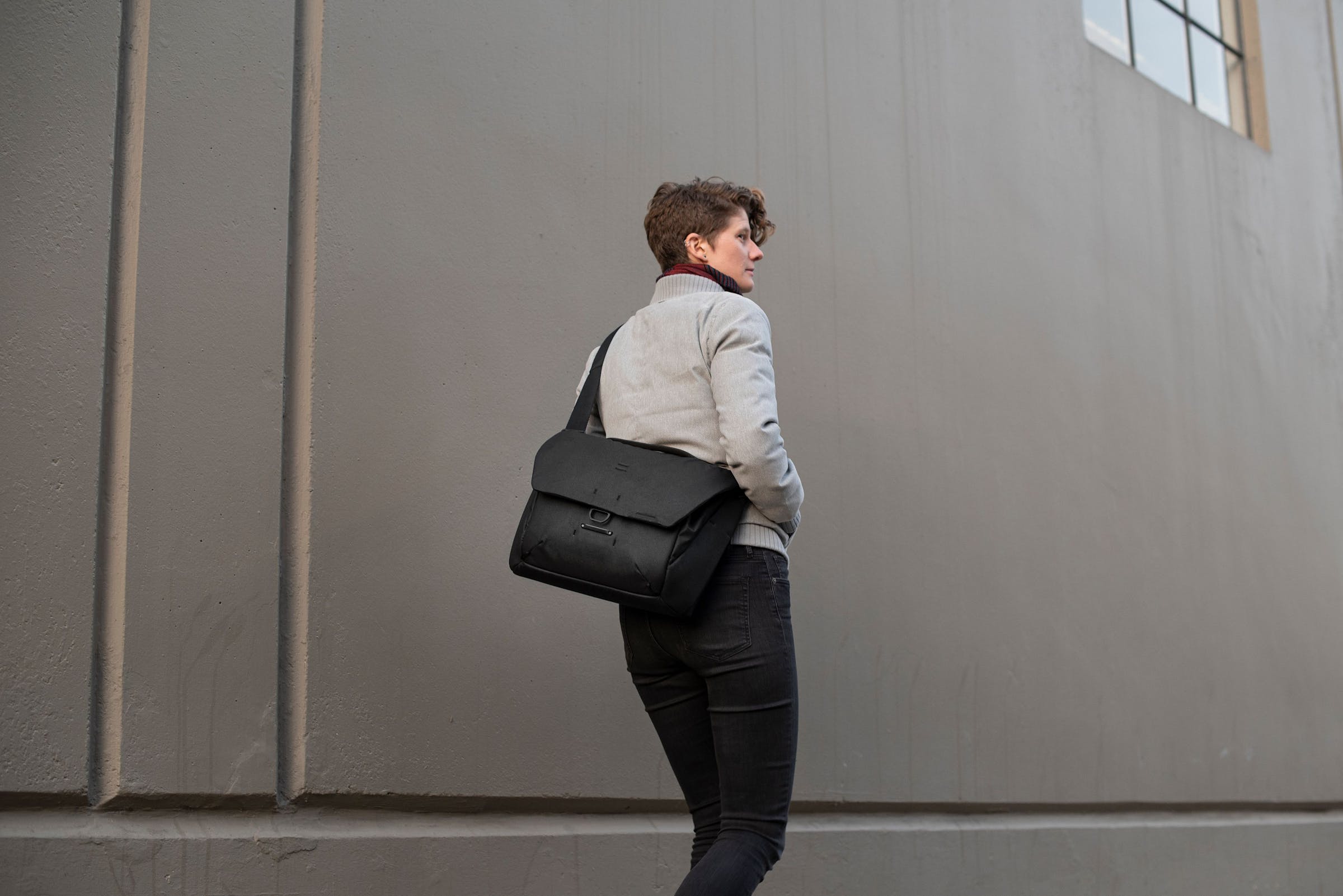Everyday Messenger 13L v2 // Black