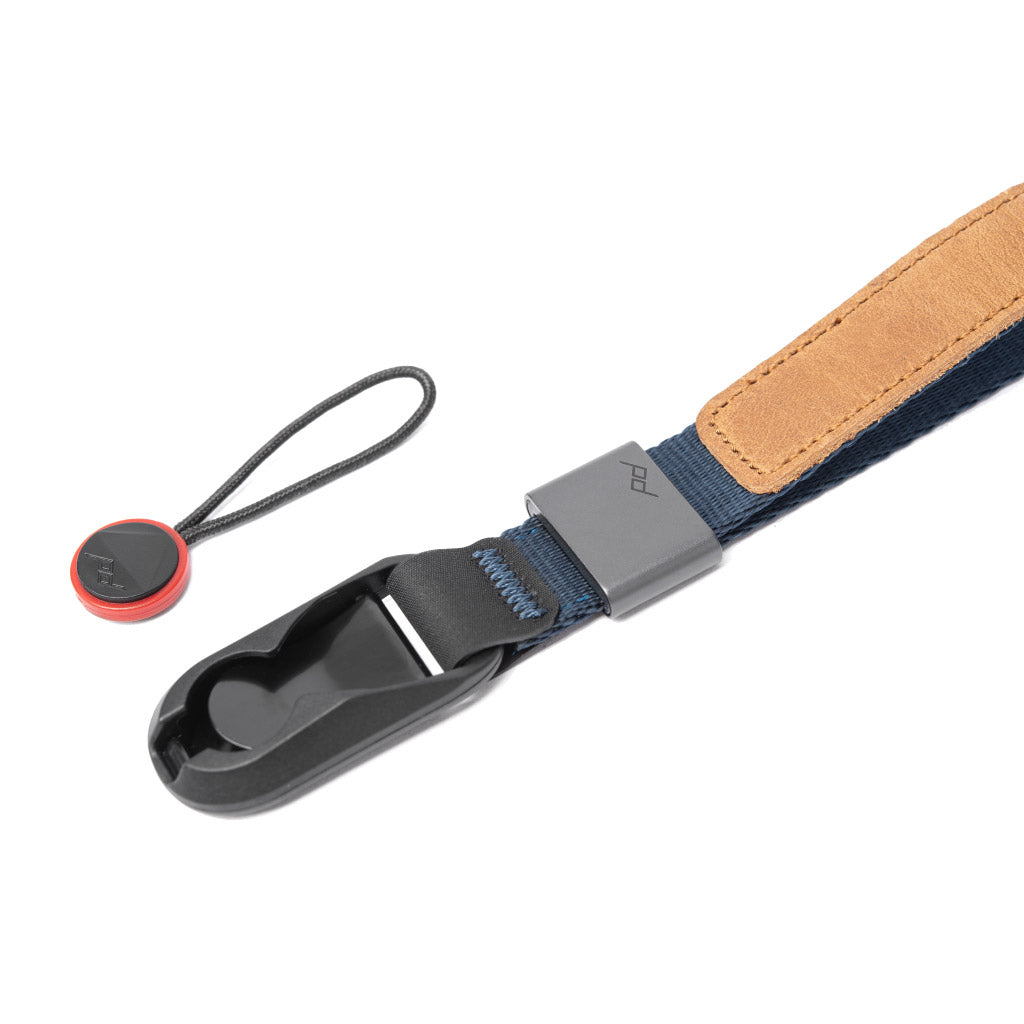 CUFF - Midnight - BLU Quick-connecting camera wrist strap