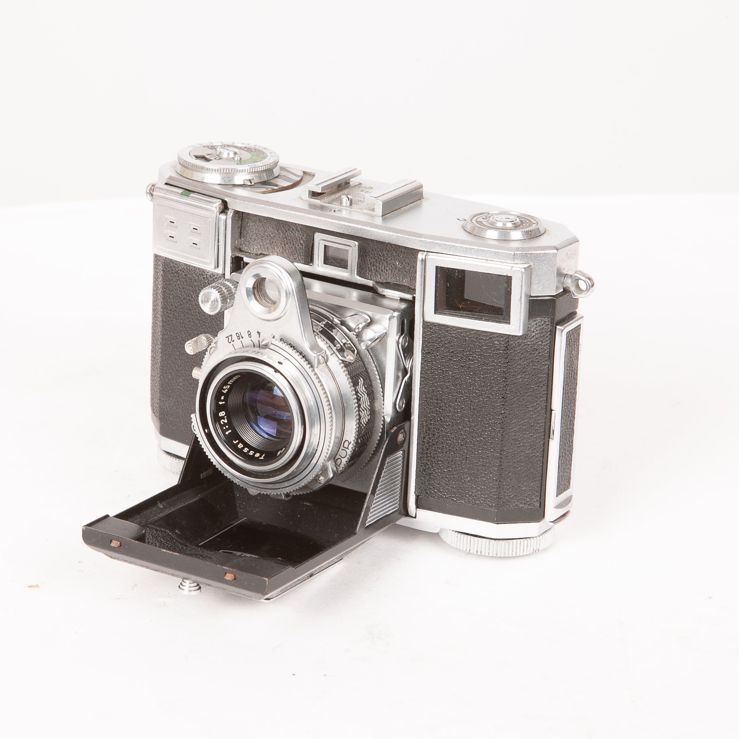 Zeiss Ikon Contessa - Tessar 45mm f/2,8