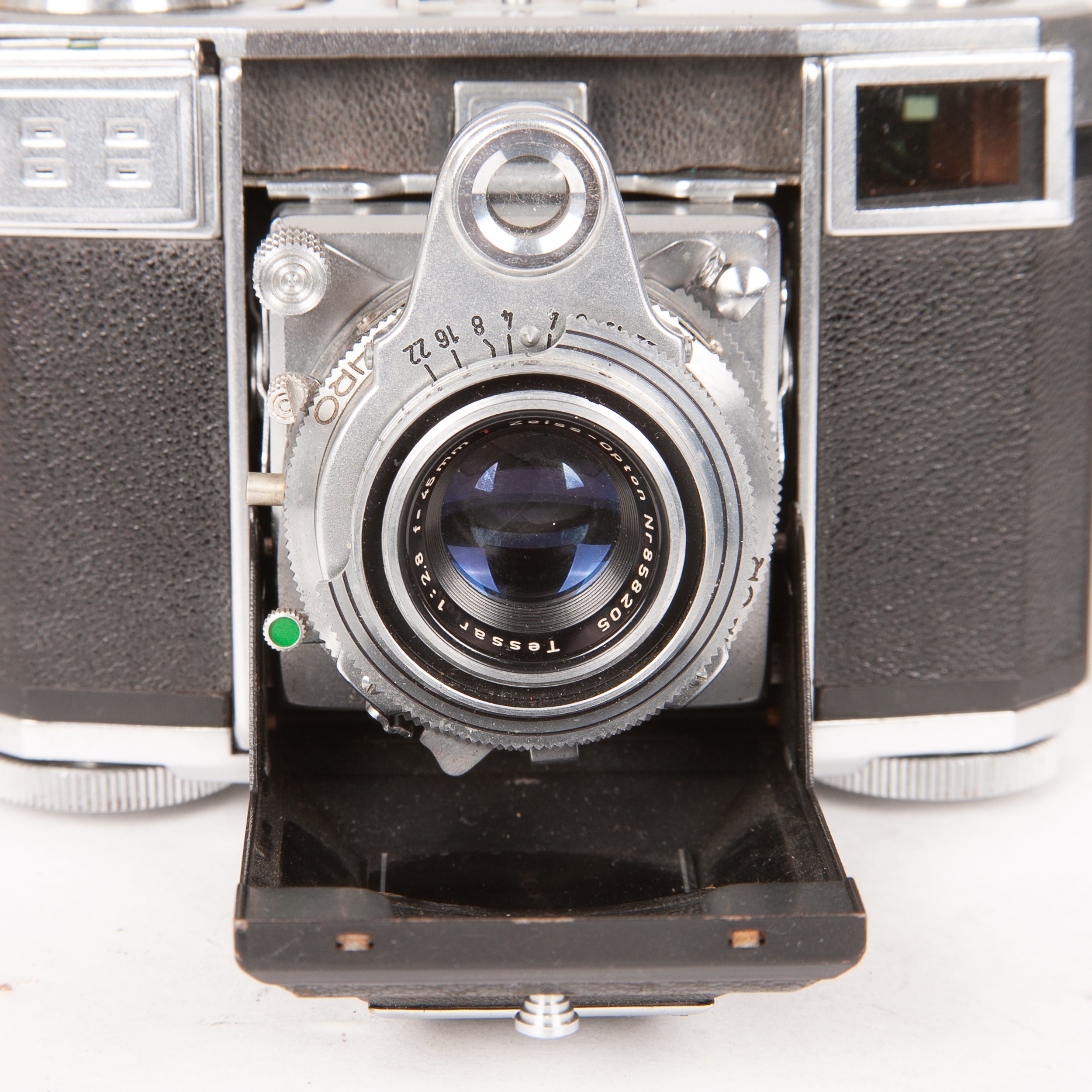 Zeiss Ikon Contessa - Tessar 45mm f/2,8