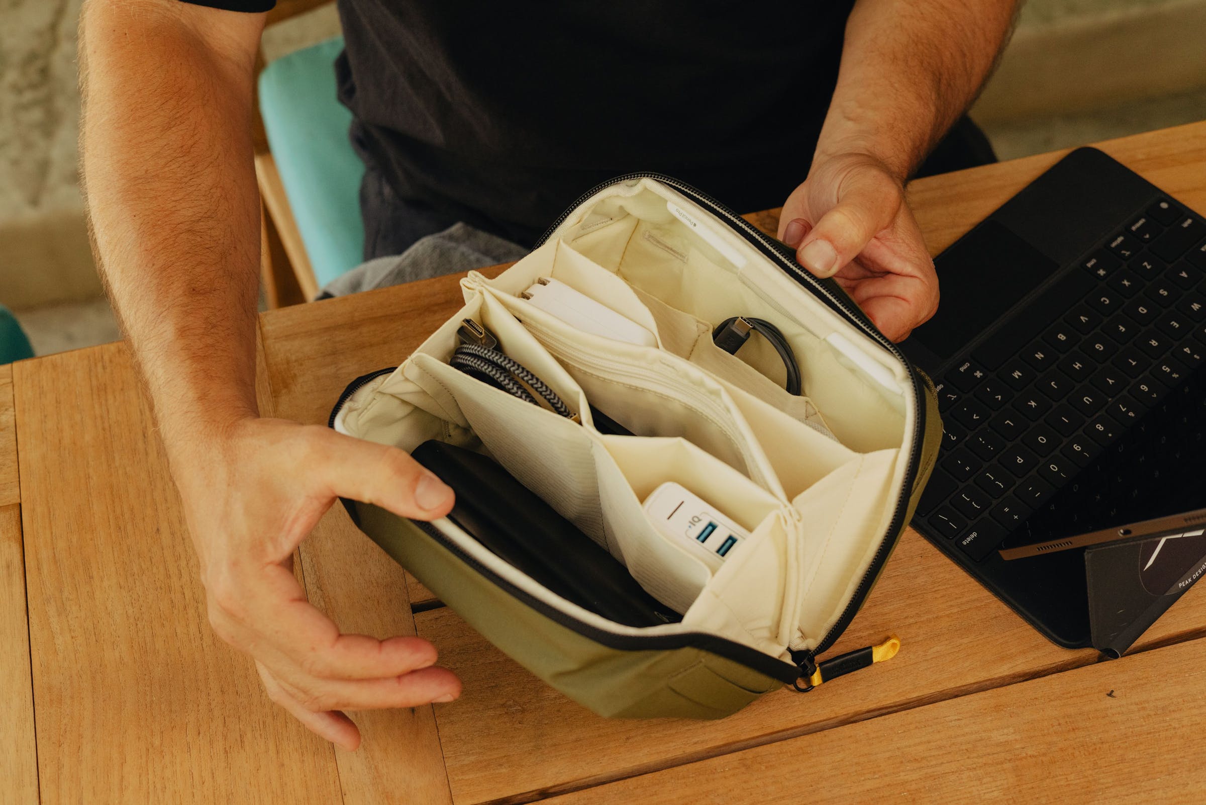 Tech Pouch - Kelp