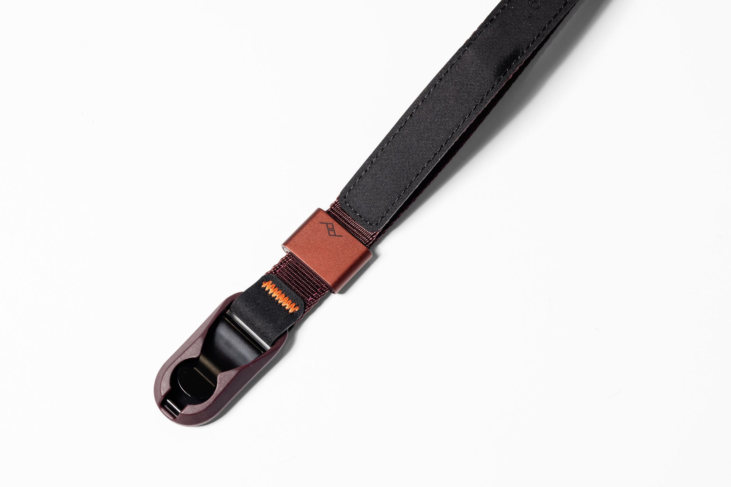 Cuff - Eclipse (rosso scuro)