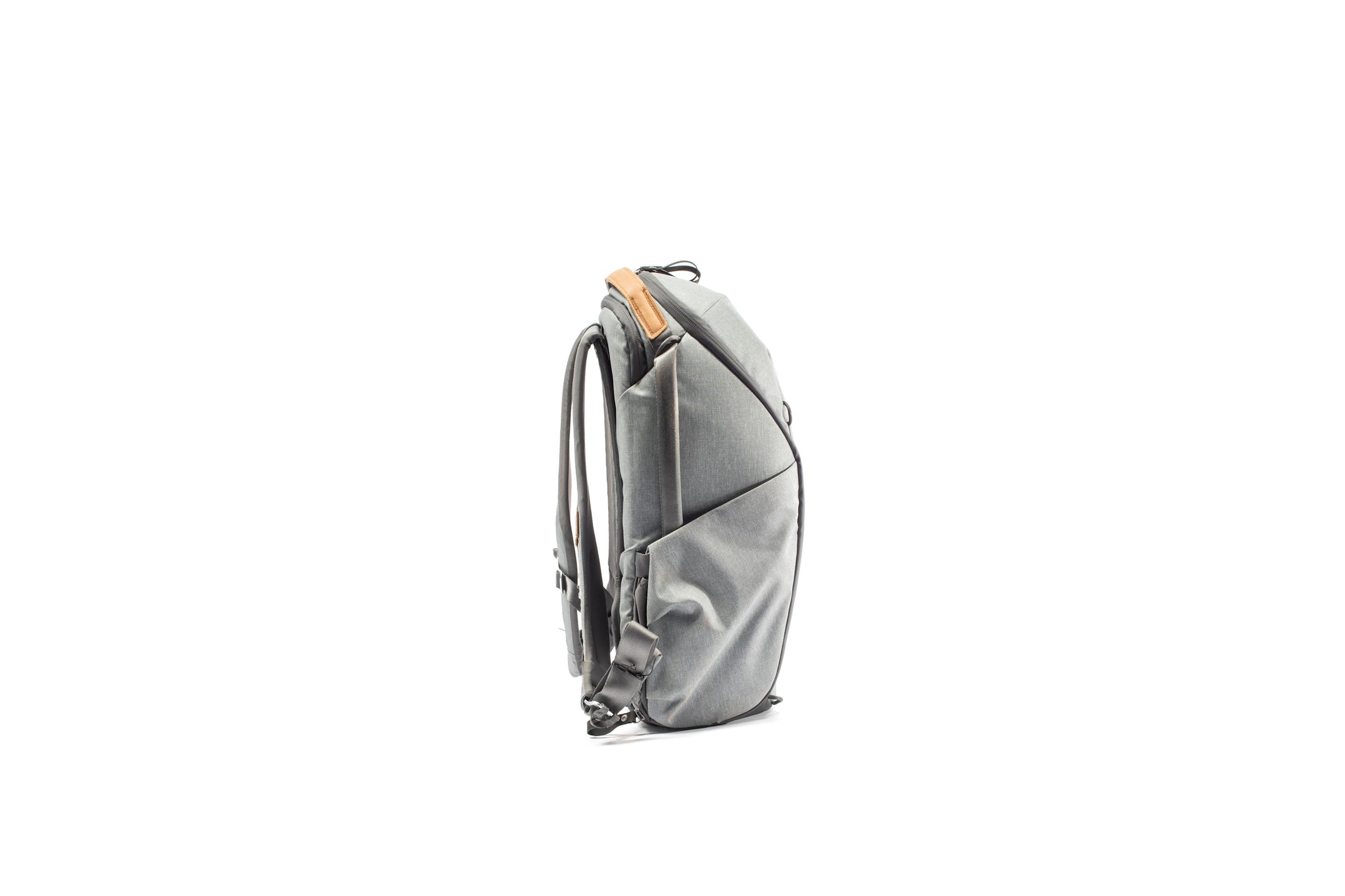Everyday Backpack 20L Zip v2 // Ash -grigio chairo
