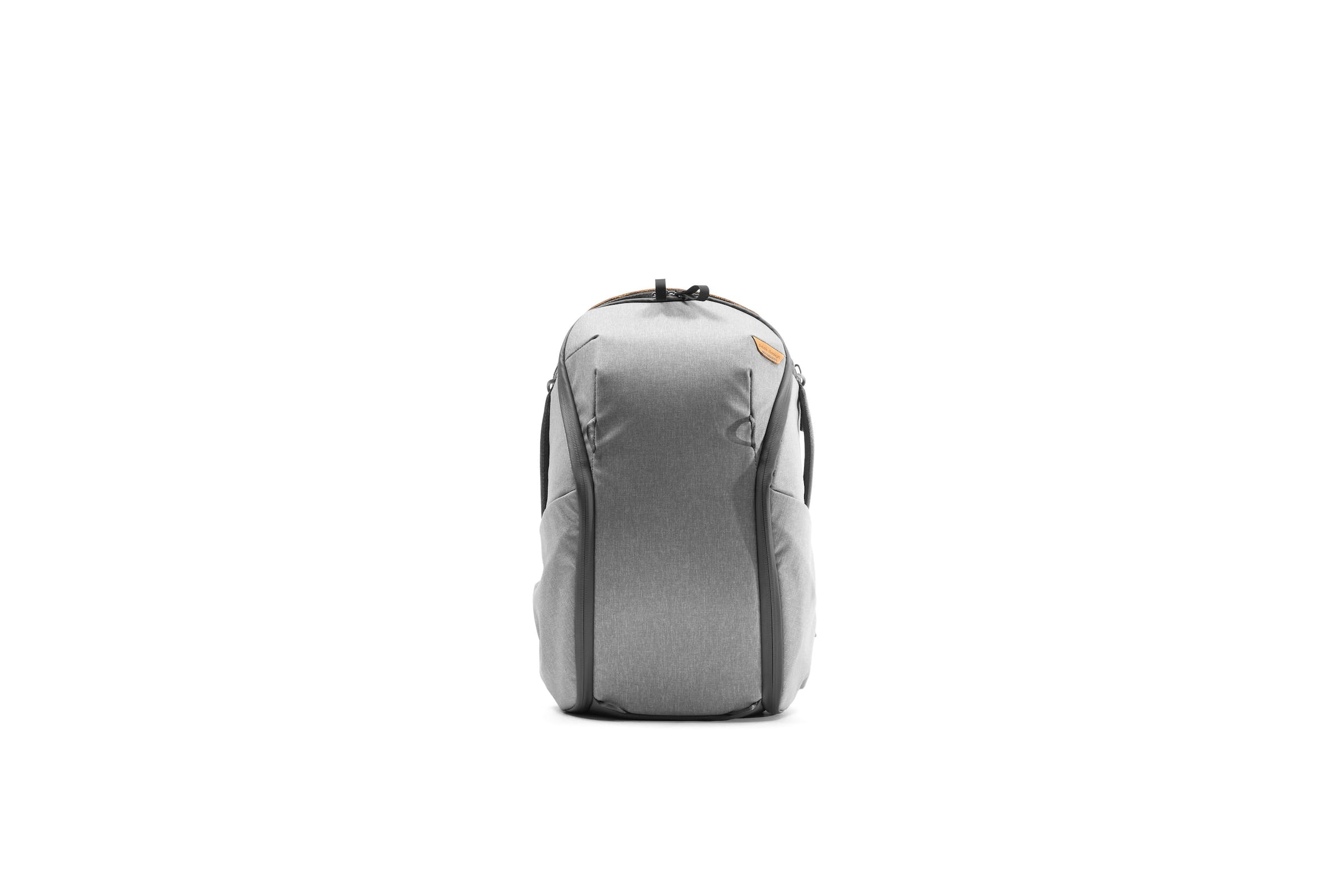 Everyday Backpack 15L Zip v2 // Ash -grigio chiaro