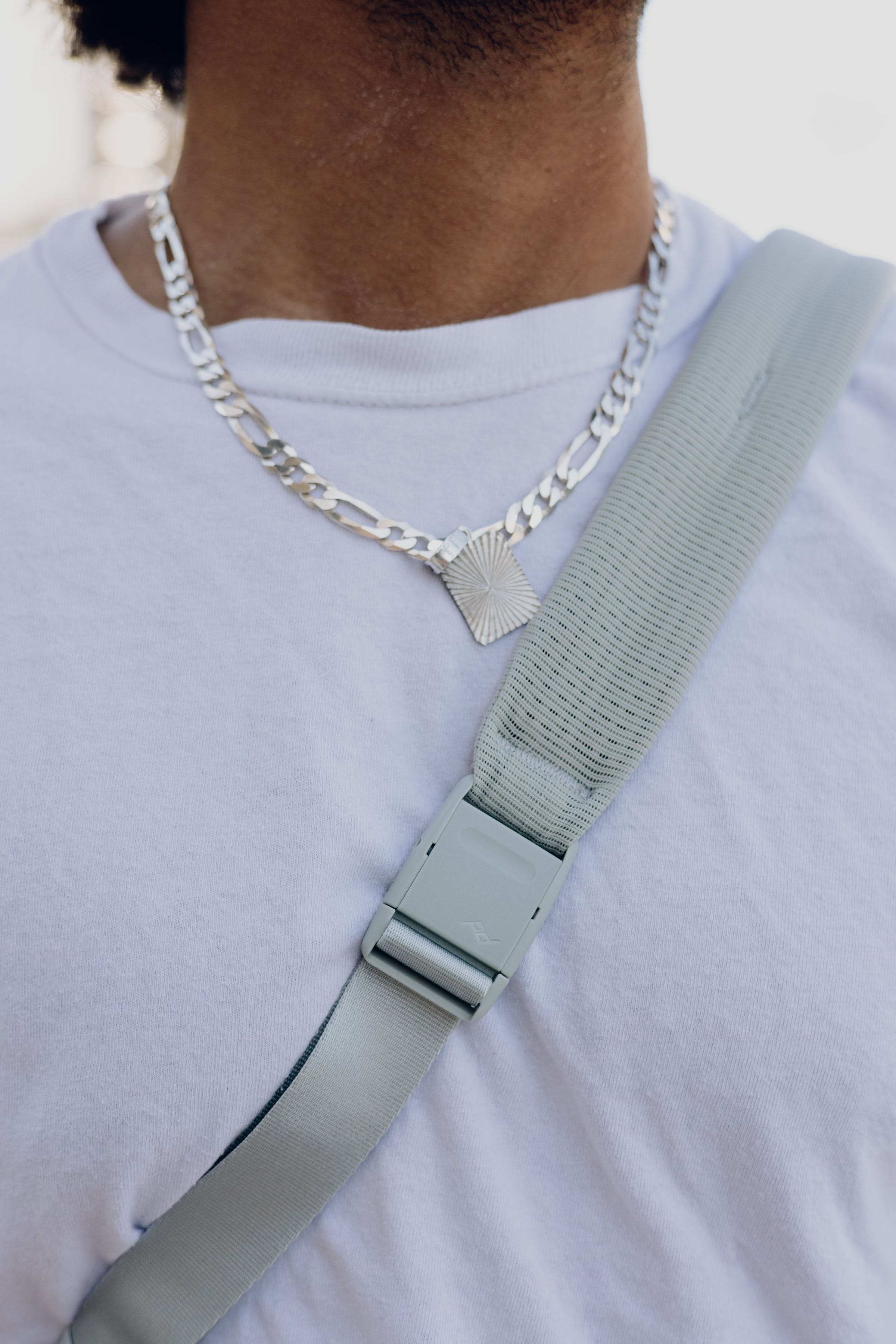 Outdoor Sling 2L Cloud - White