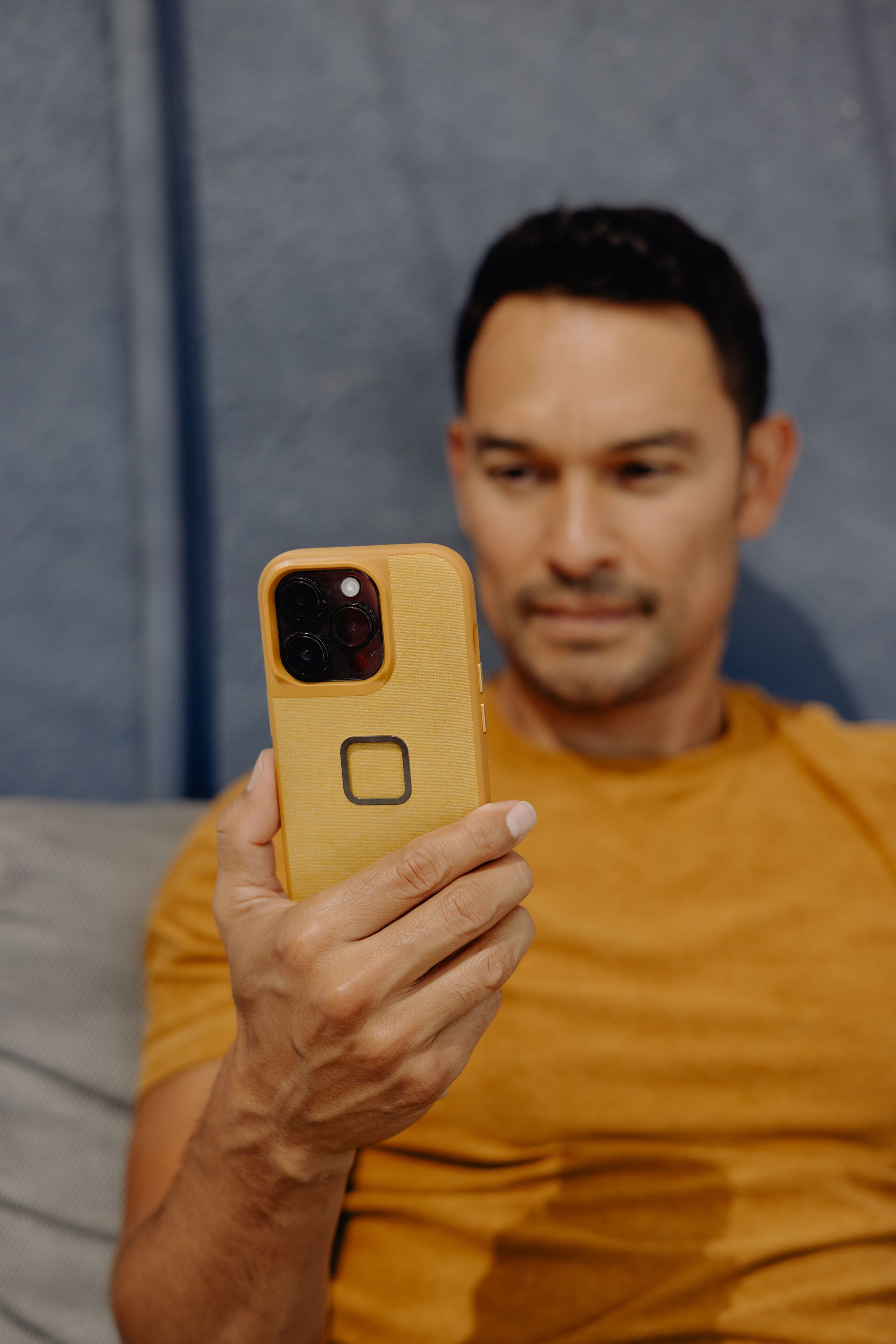 Mobile Everyday Fabric Case iPhone 15 Plus - Sun