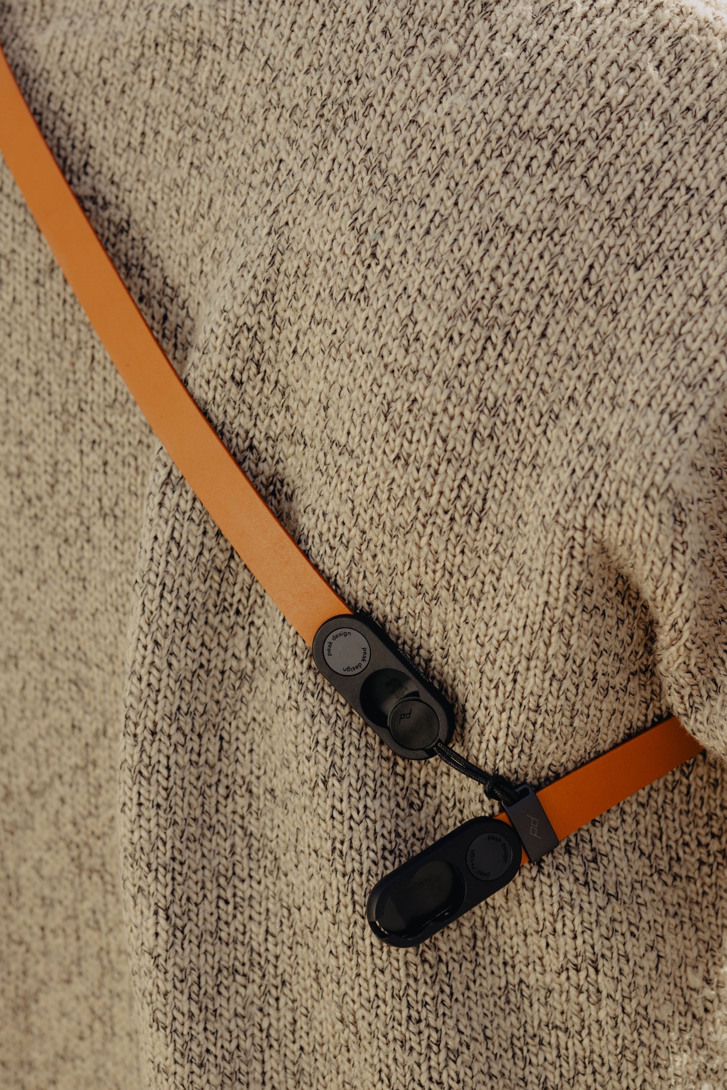 Form - Leather Pelle Camera Strap Short - Amber