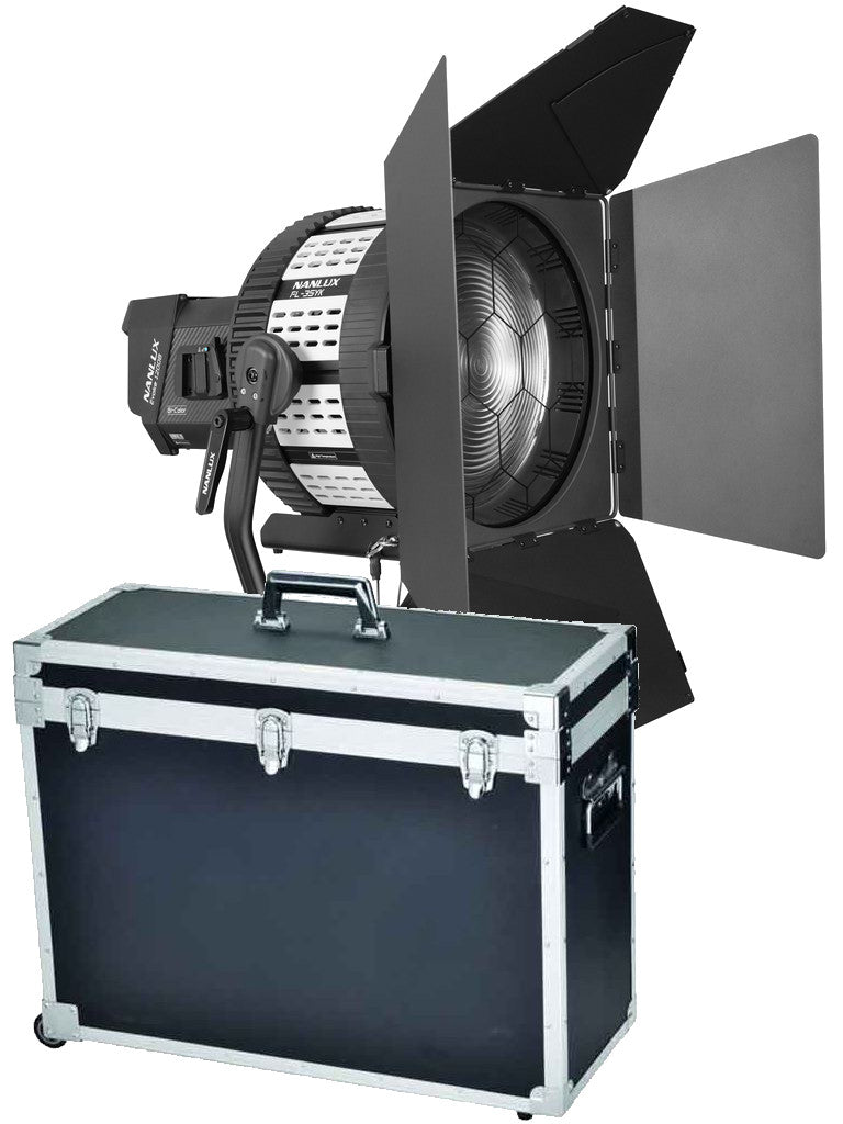 Evoke 1200B Bicolor con Flight Case e Lente Fresnel