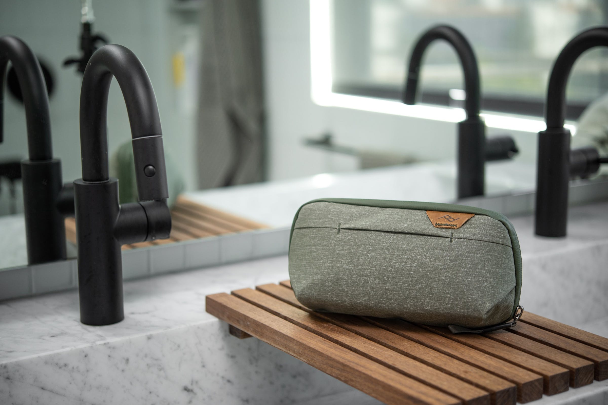 Wash Pouch Small - Sage - Verde salvia (Beauty da viaggio) Small Wash Pouch Beauty da viaggio PK2839 BWP-S-BK-1 Wash Pouch Small - Black. (Beauty da viaggio)