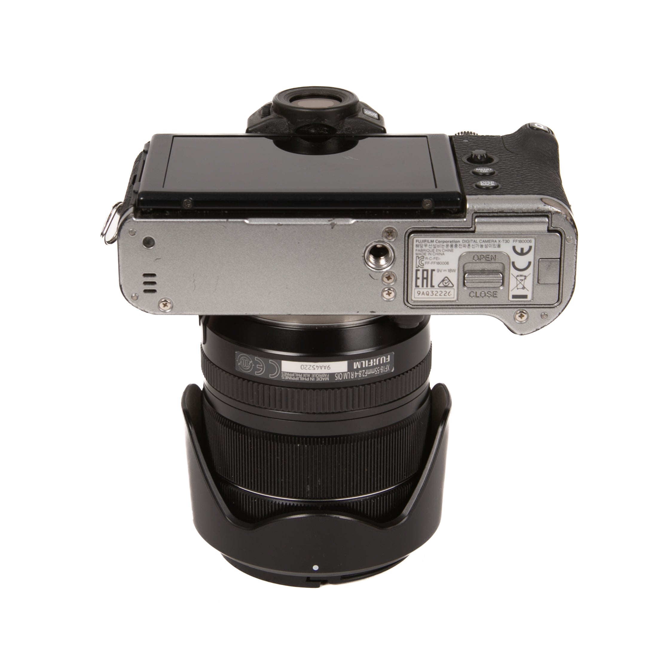 Fujifilm X-T30 con: Lente Fujifilm XF 18-55 SCATTI 16662